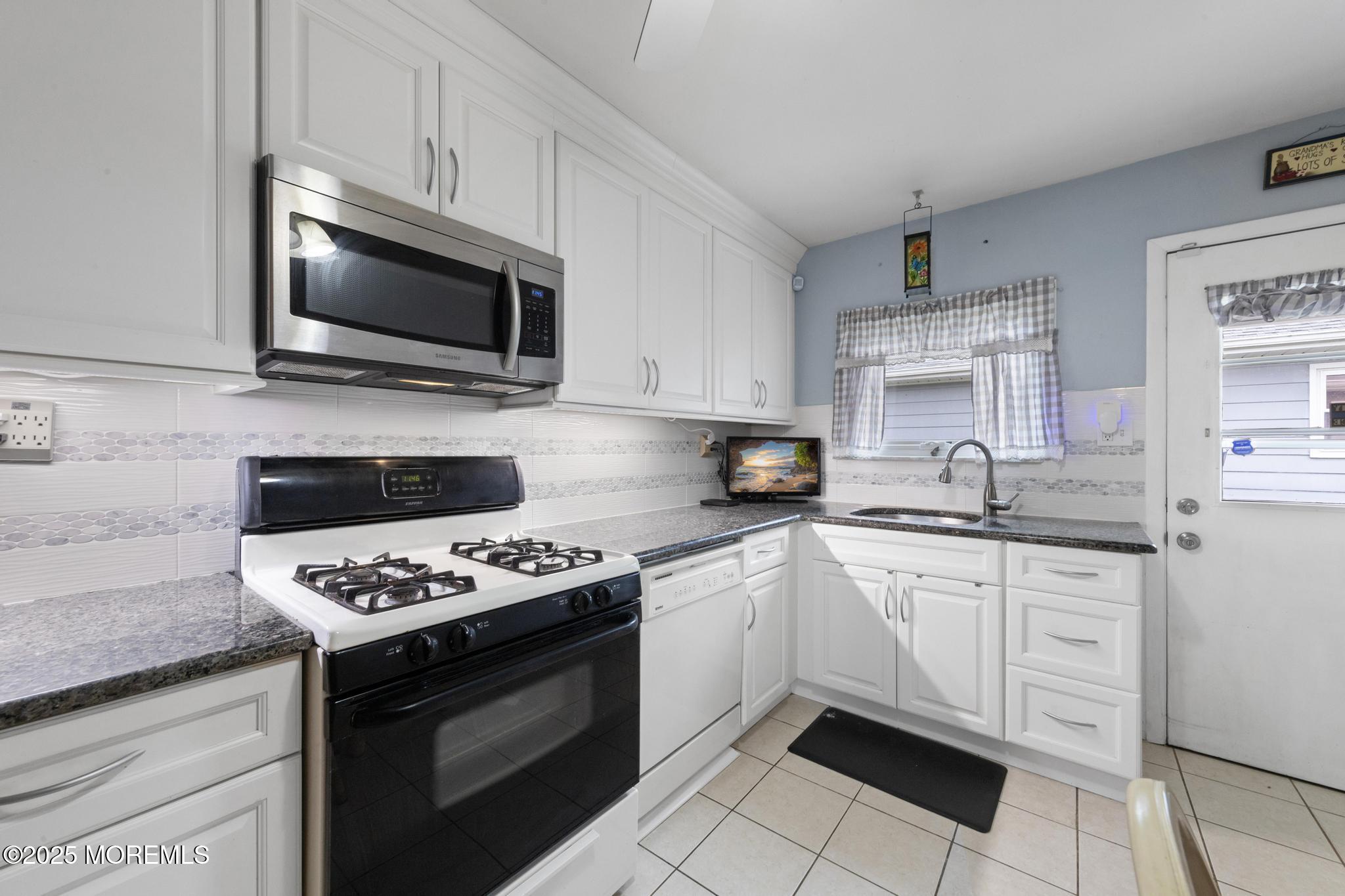 162 Harrington Drive N