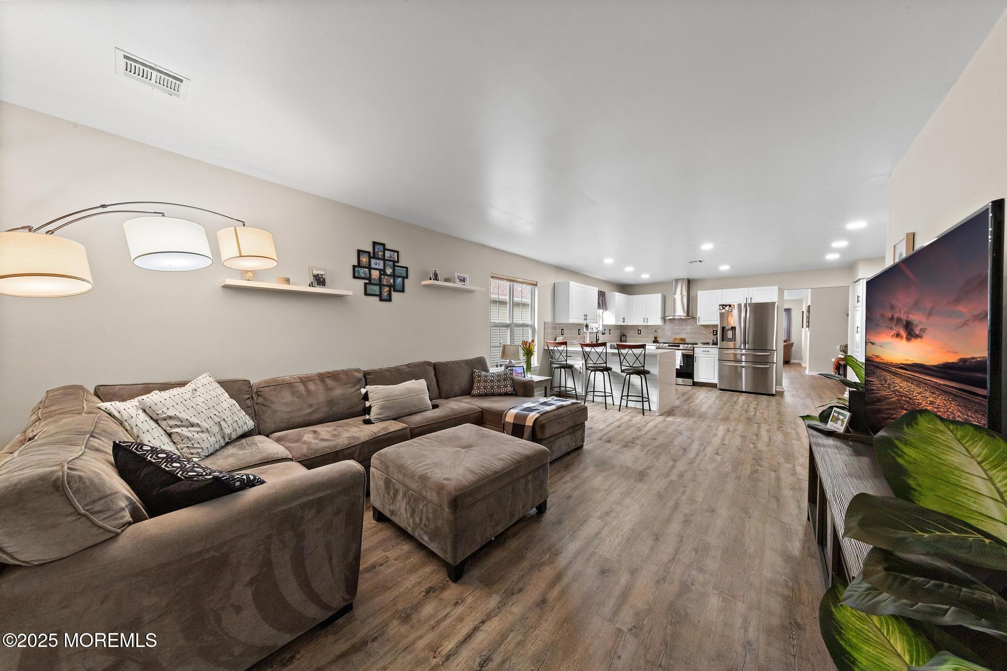 54 Canterbury Lane