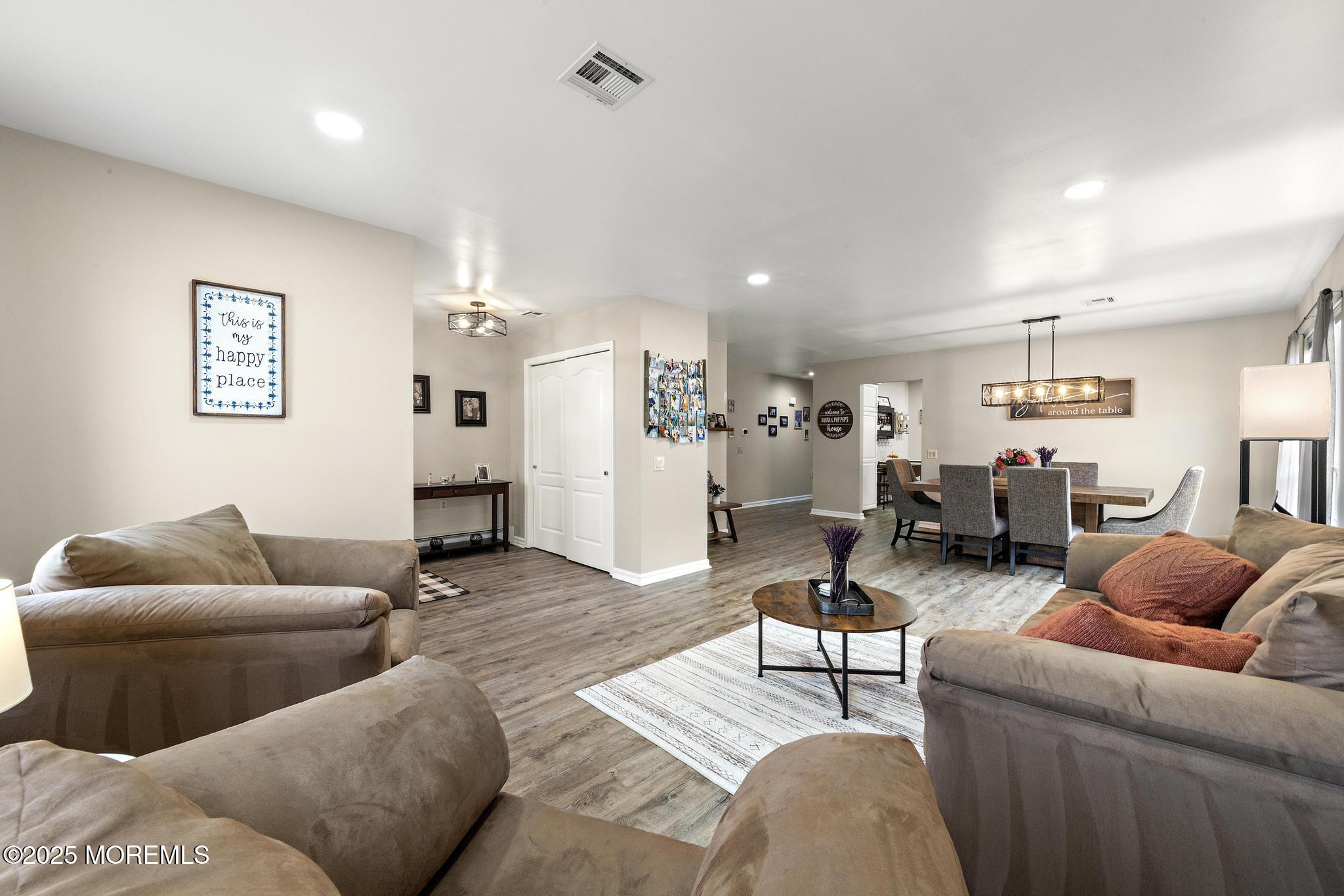 54 Canterbury Lane