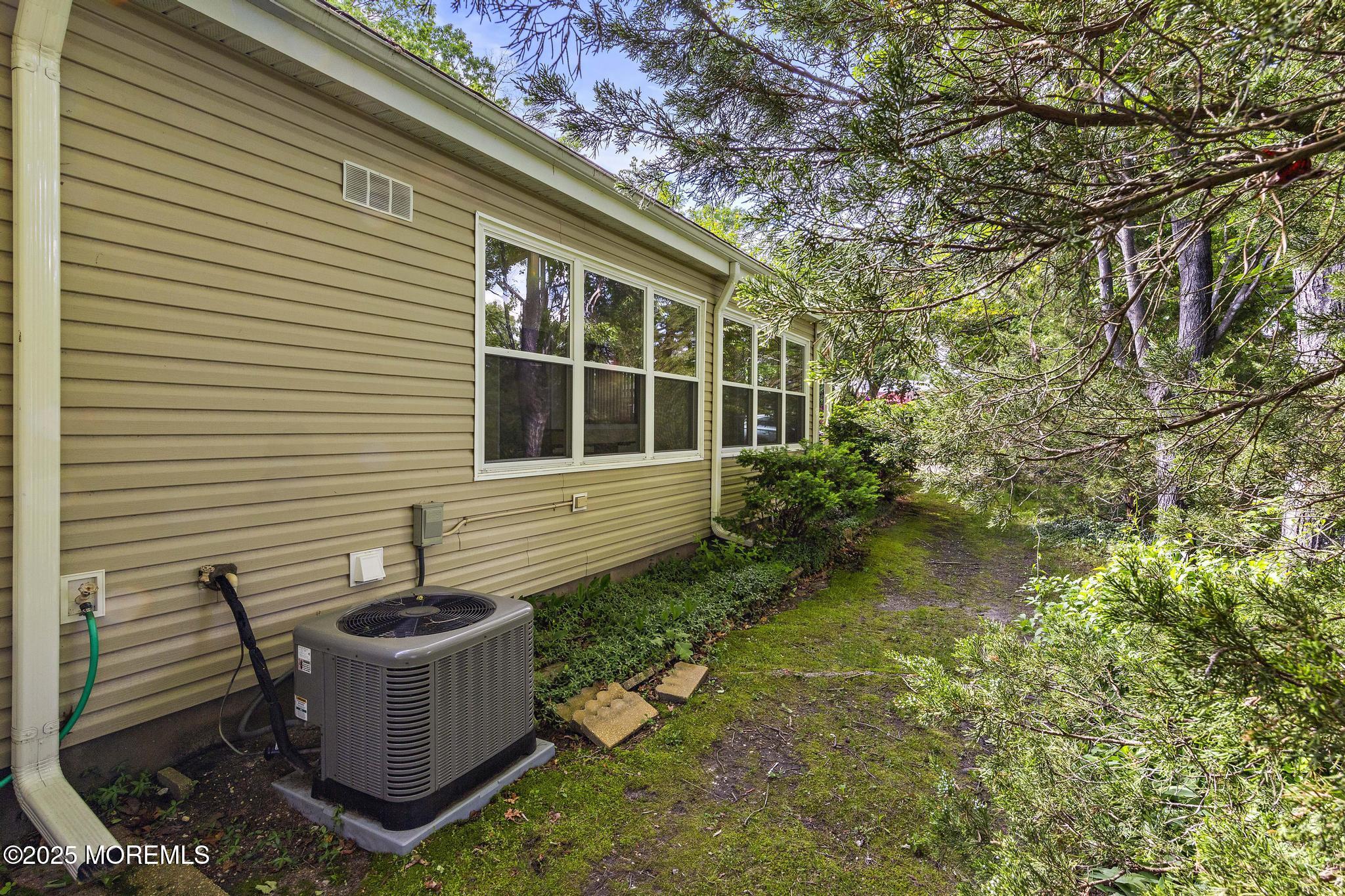 4 C Willow Street