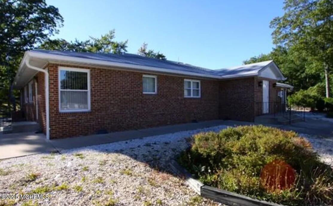 28 Sycamore Road 45