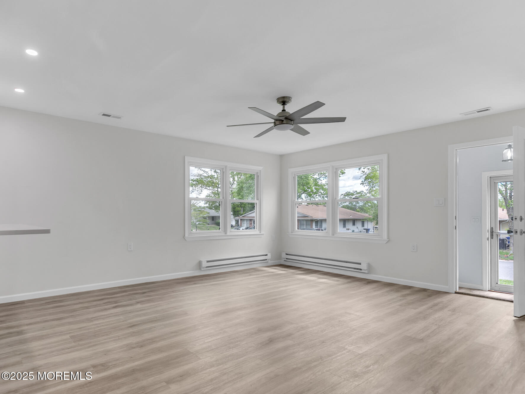 28 Sycamore Road 45