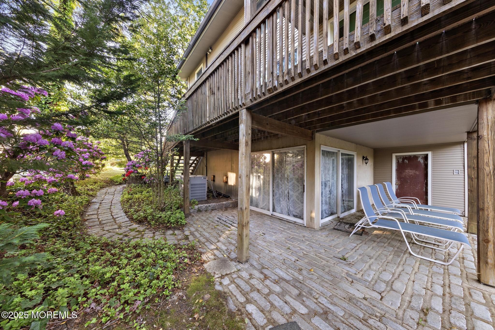 833 Buccaneer Lane