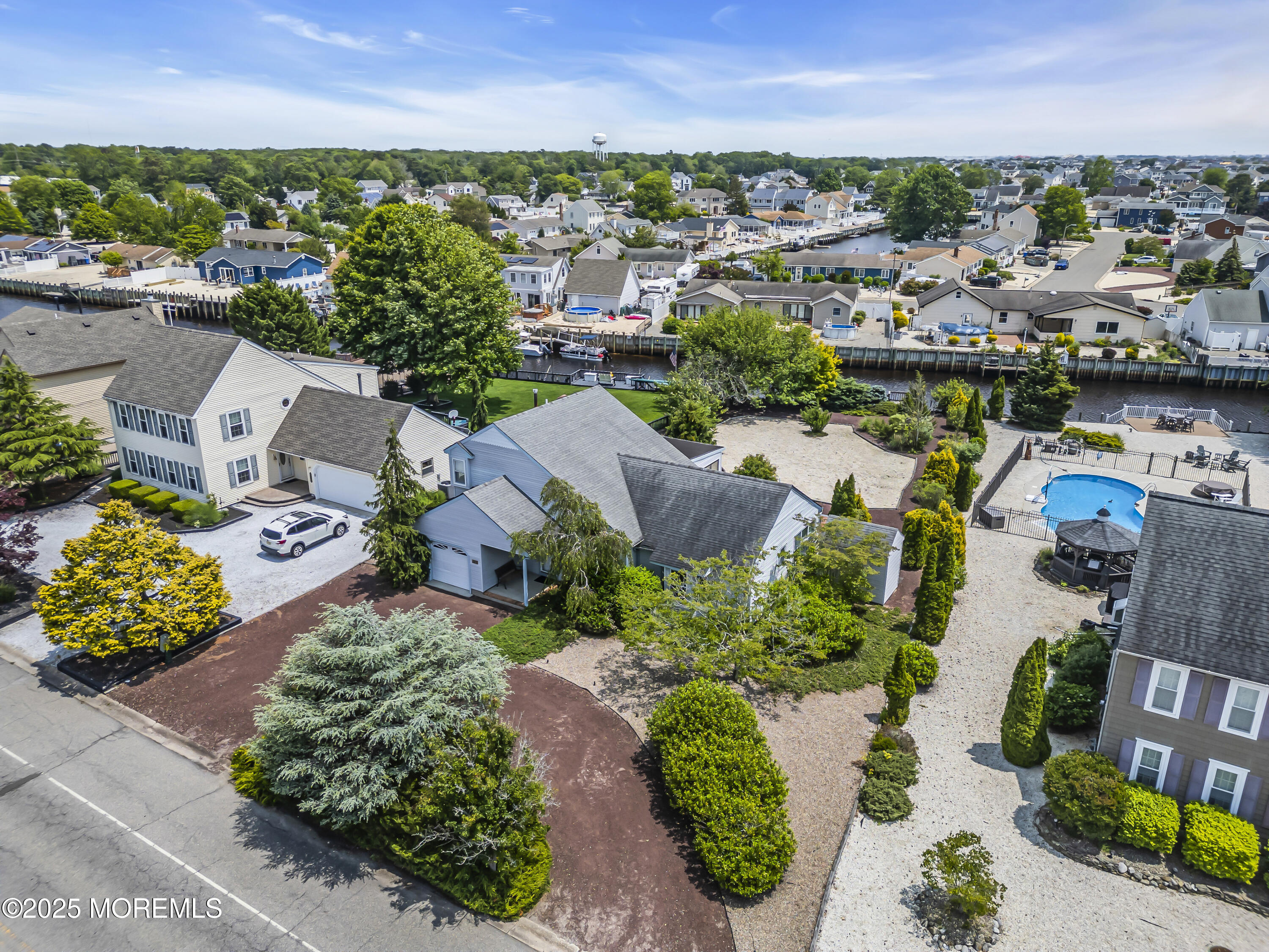 329 Jennings Road