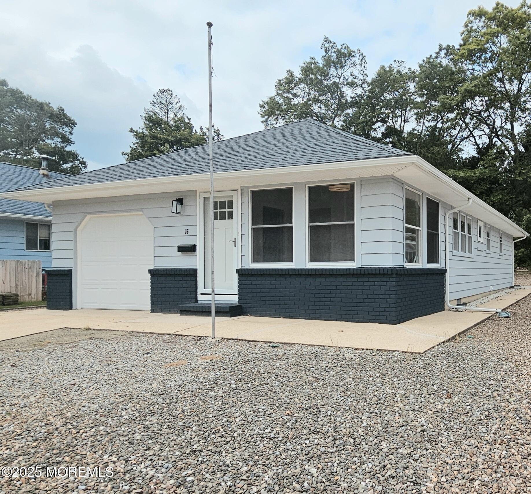 16 Mount Kisco Drive