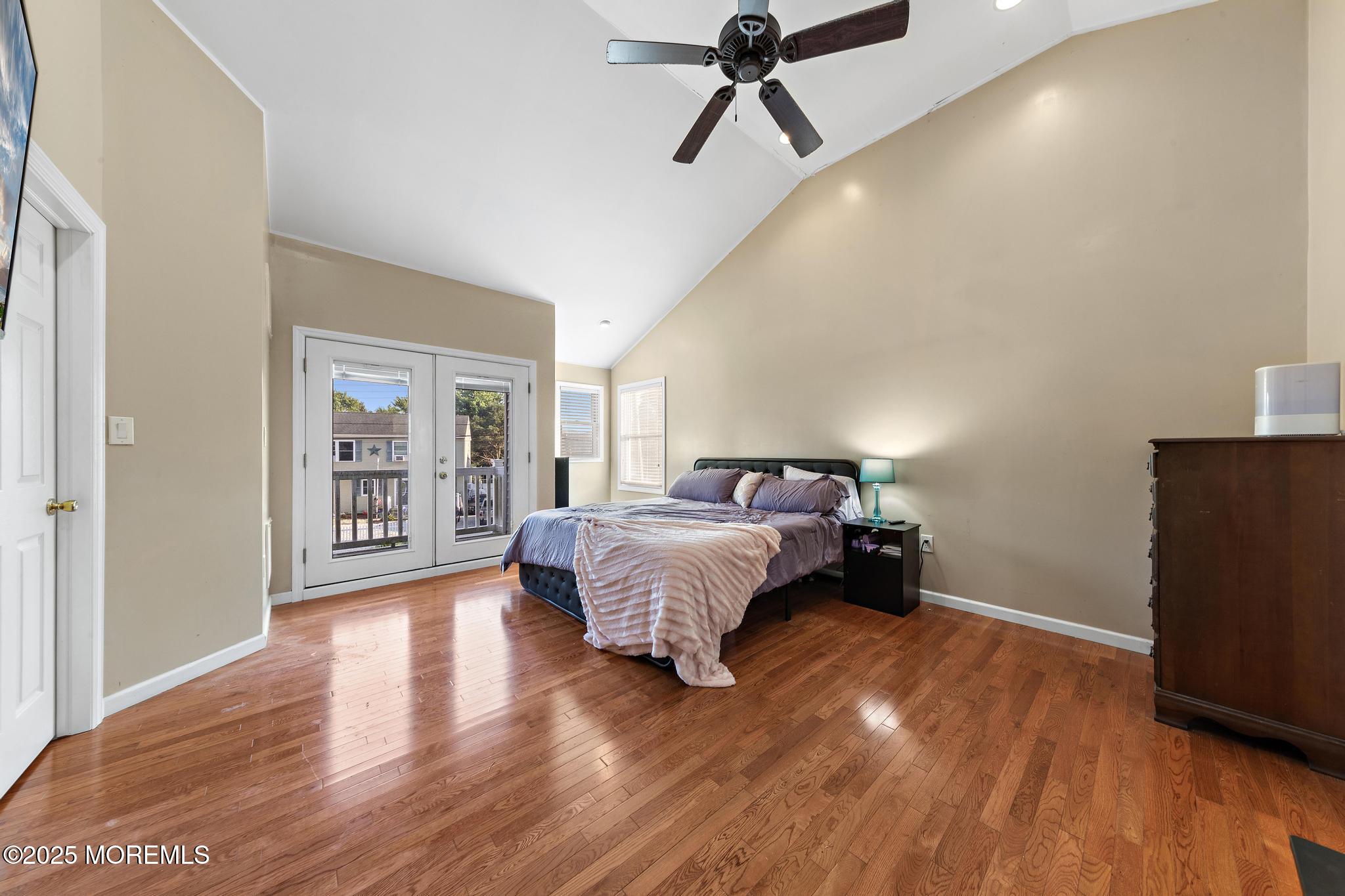 302 Kadlubeck Way