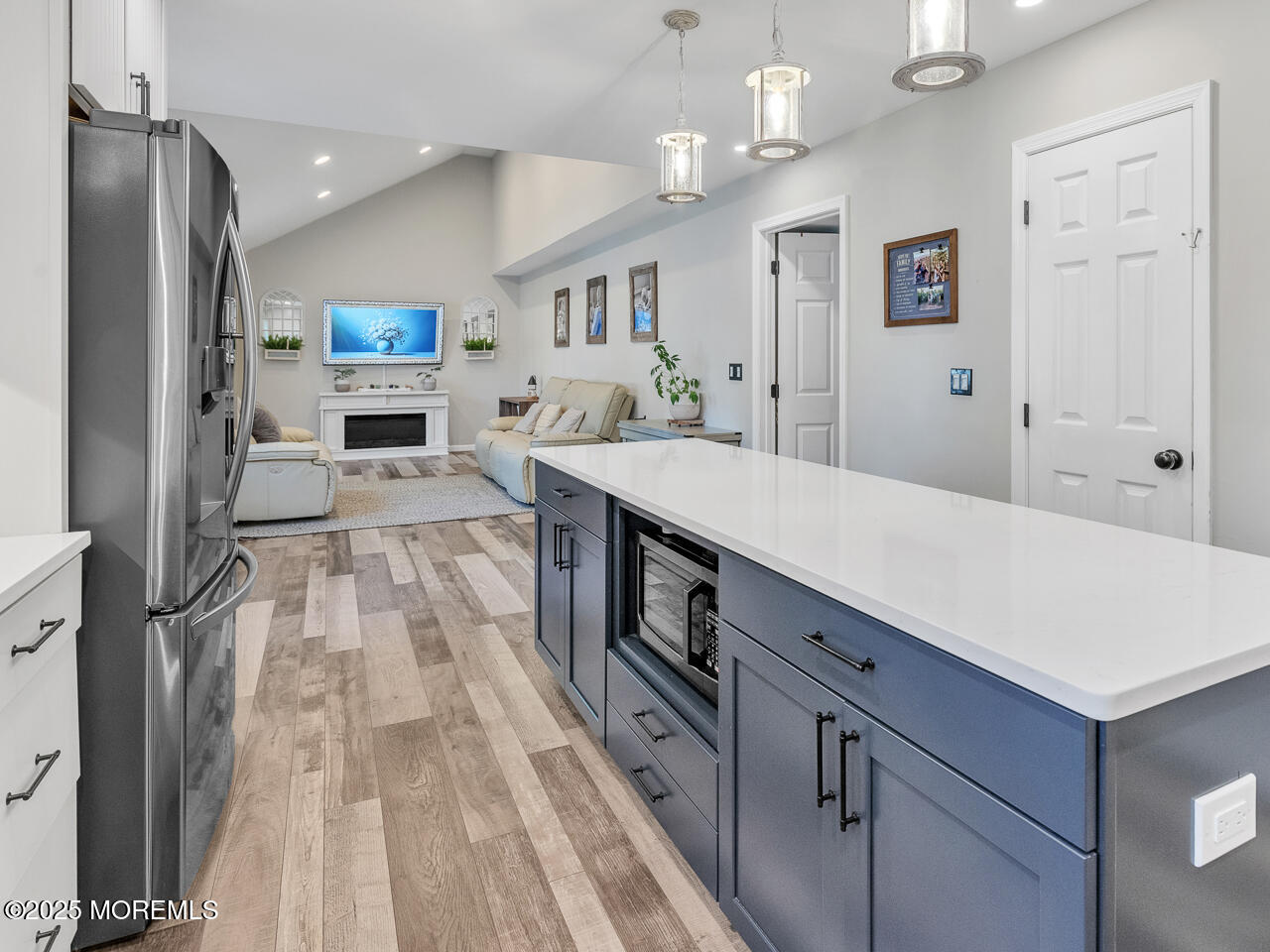 333 Mermaid Drive
