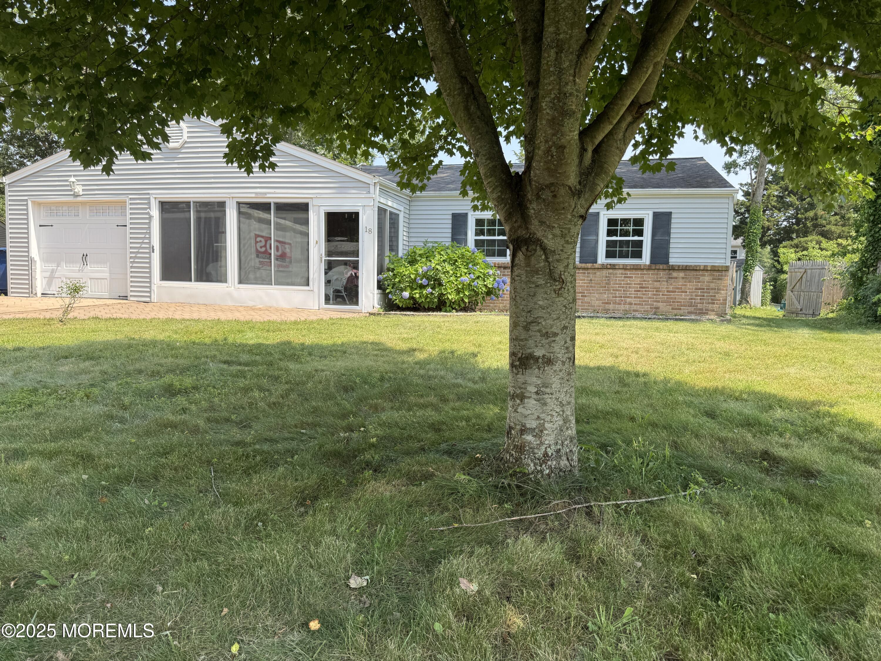 18 Dogwood Lane