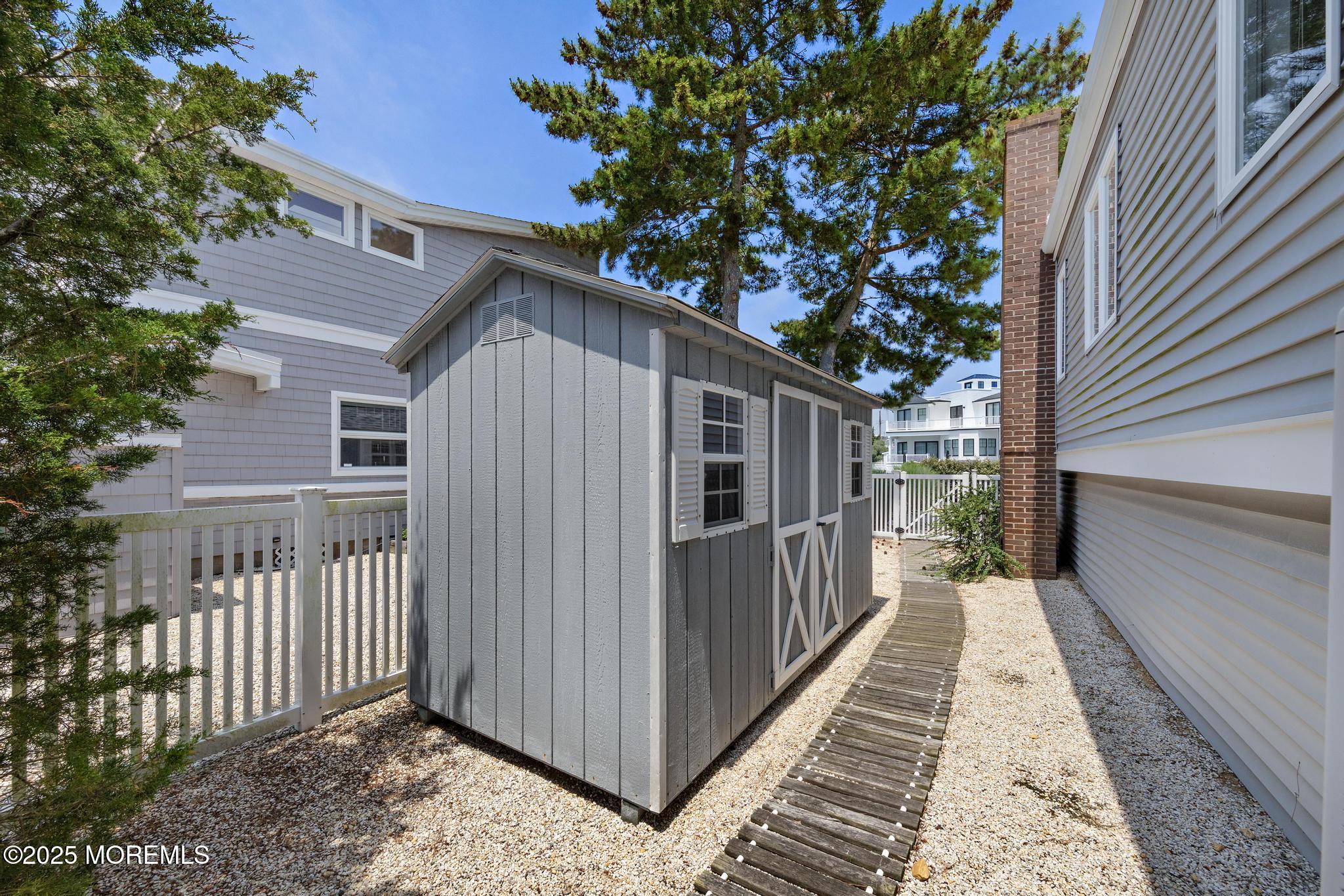 44 Harbor Lane