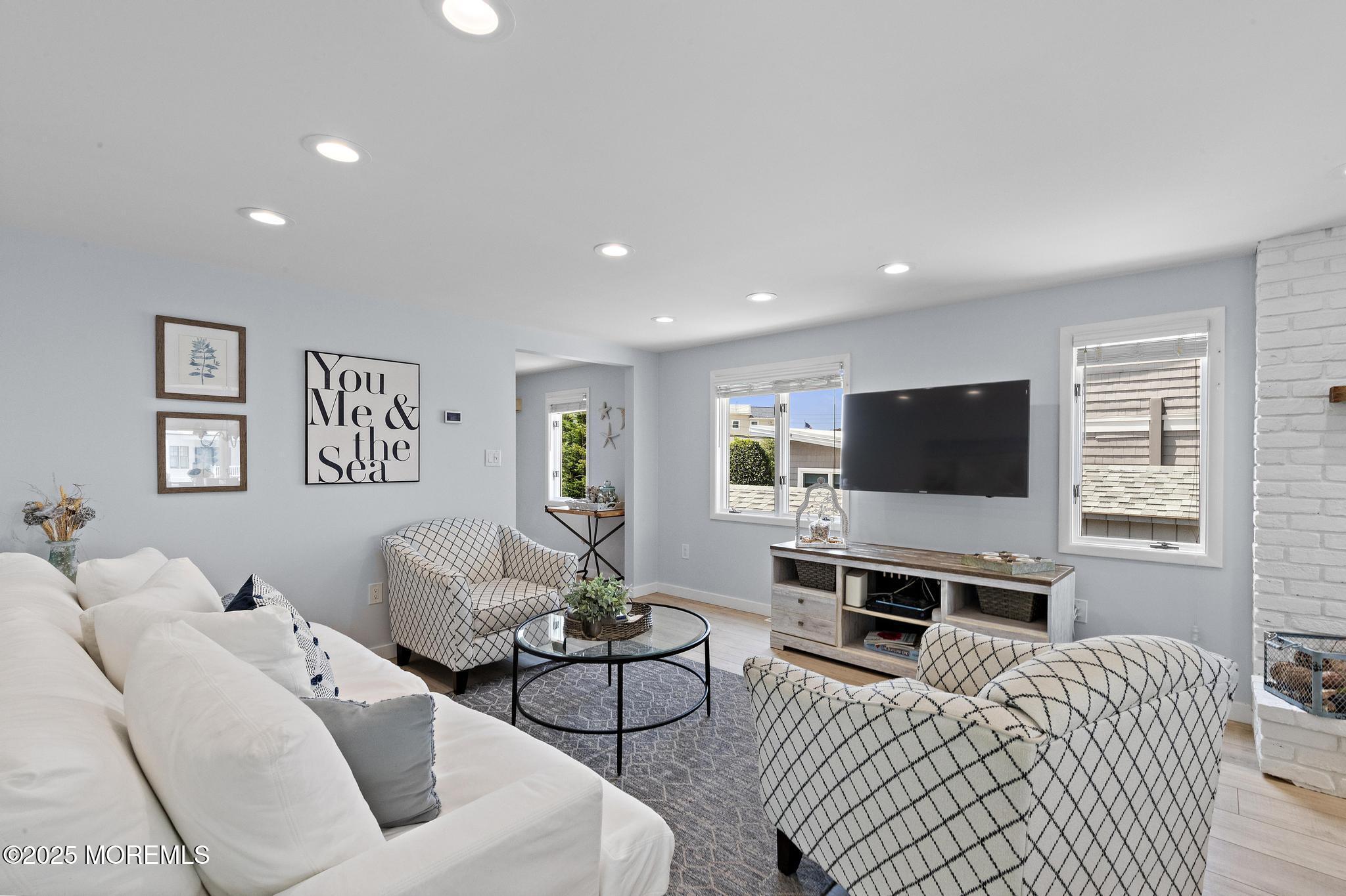 44 Harbor Lane