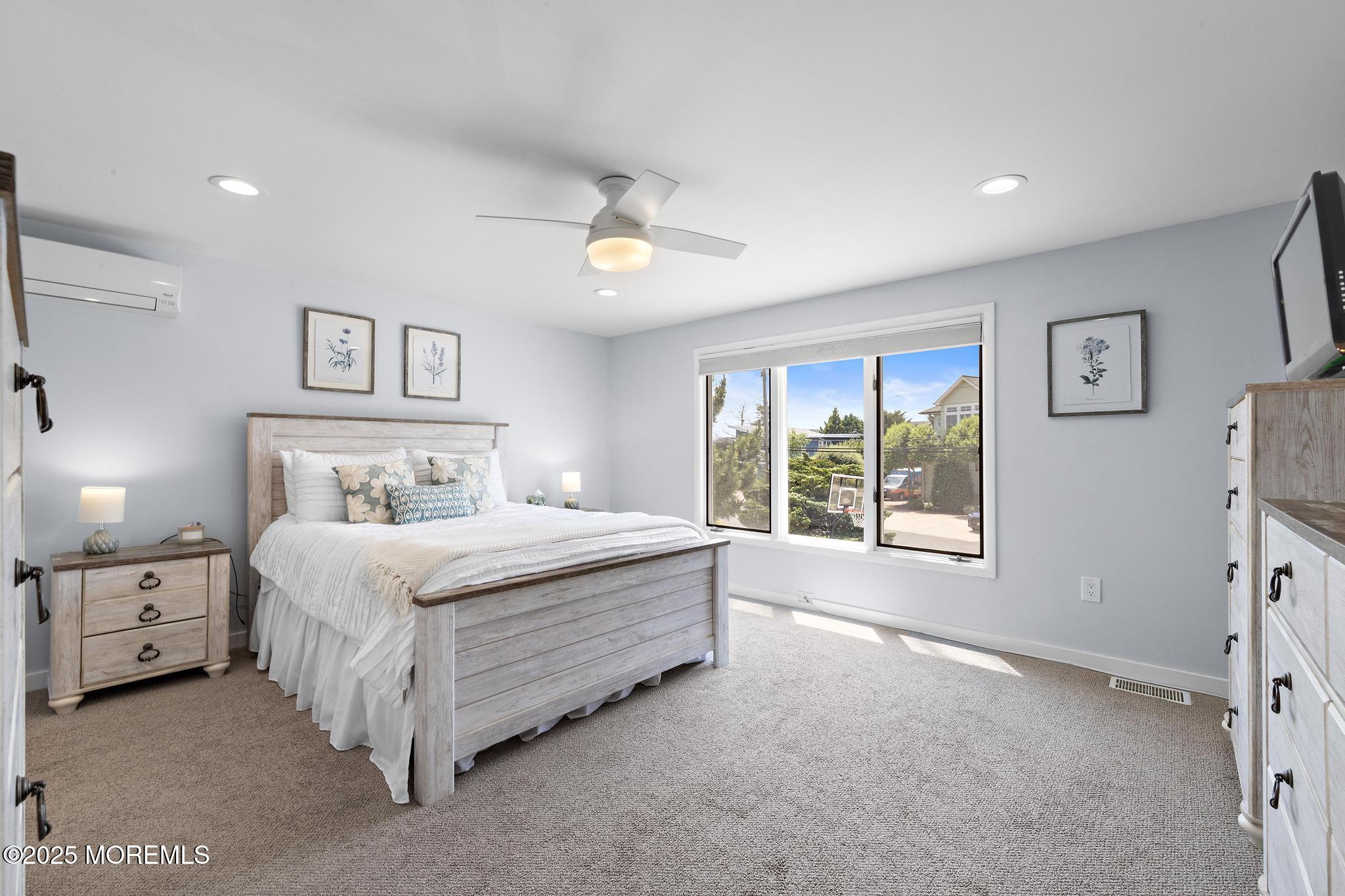 44 Harbor Lane