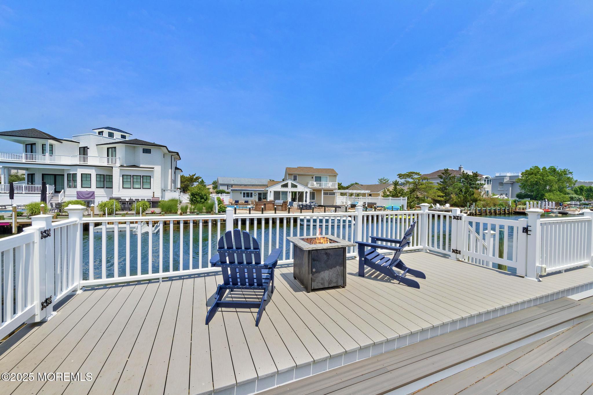 44 Harbor Lane