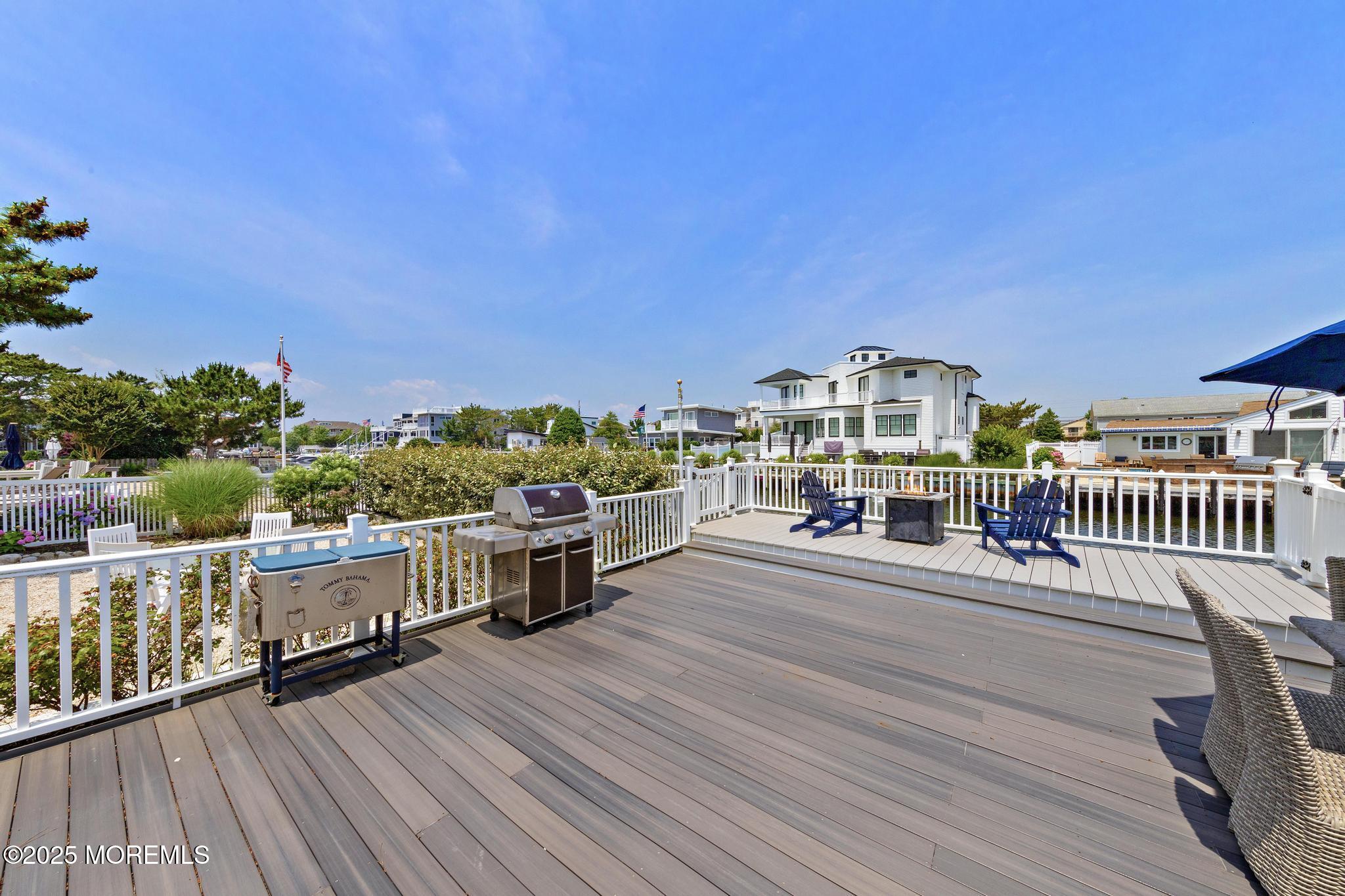 44 Harbor Lane