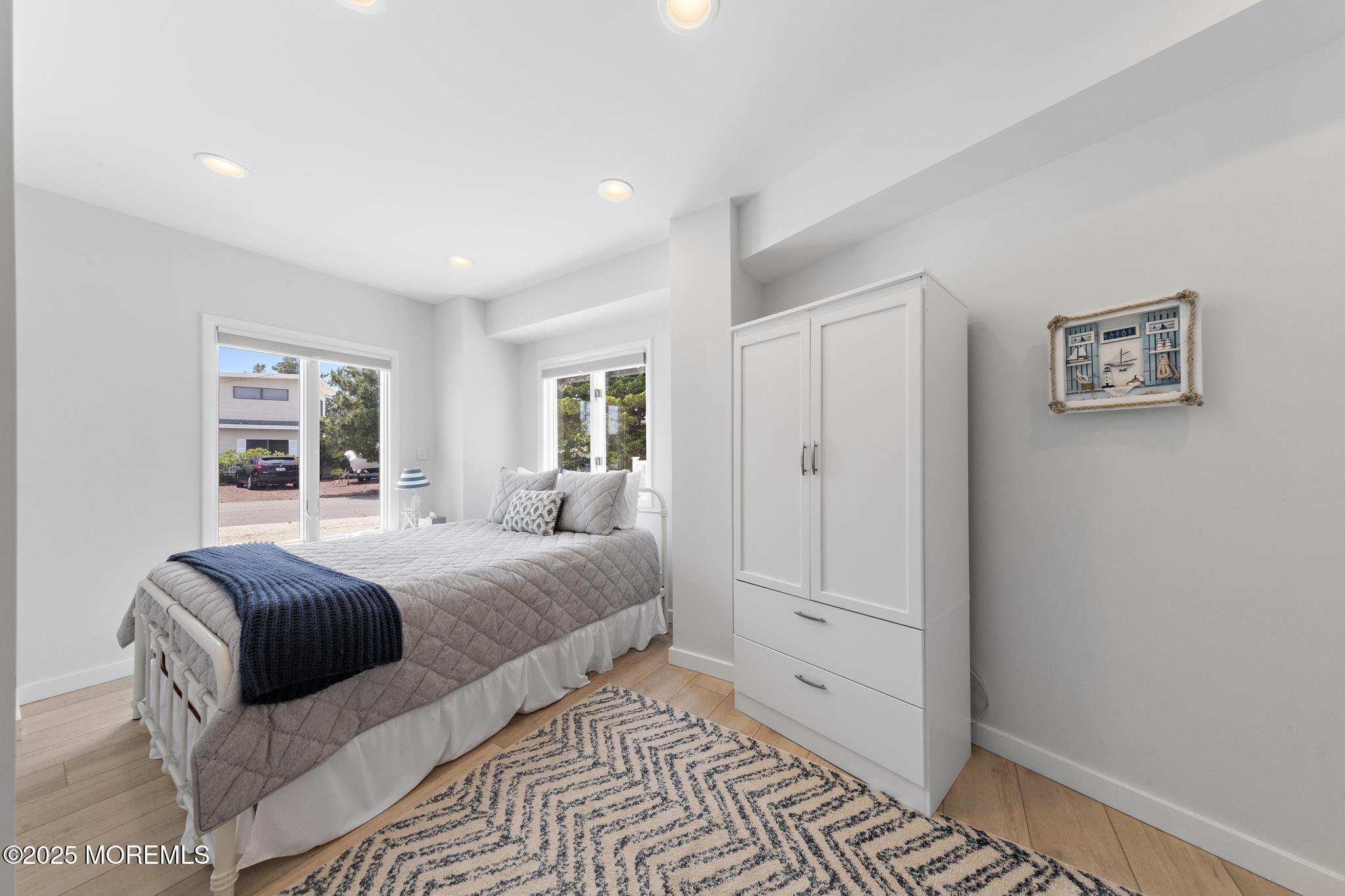44 Harbor Lane