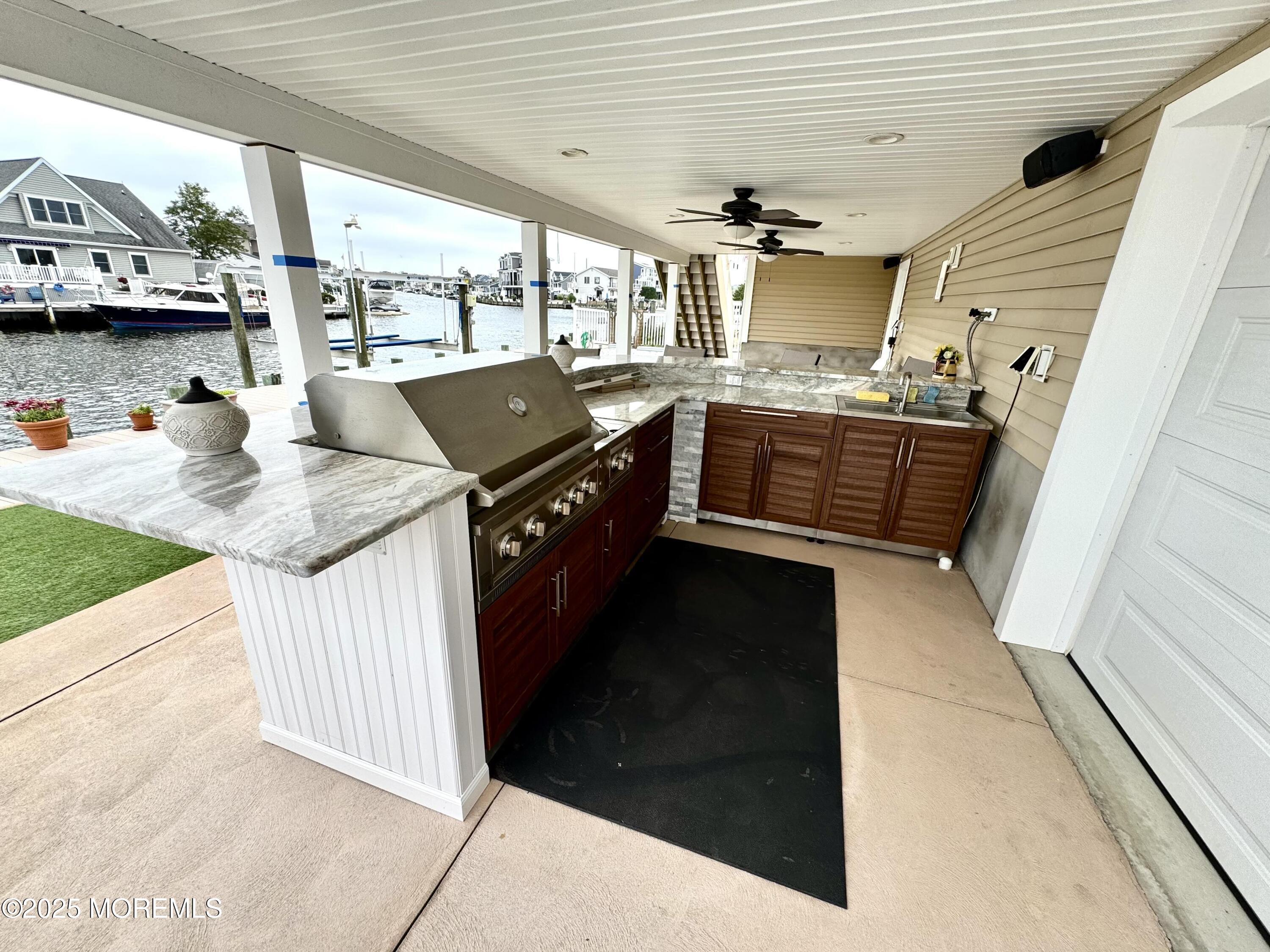 953 Capstan Drive