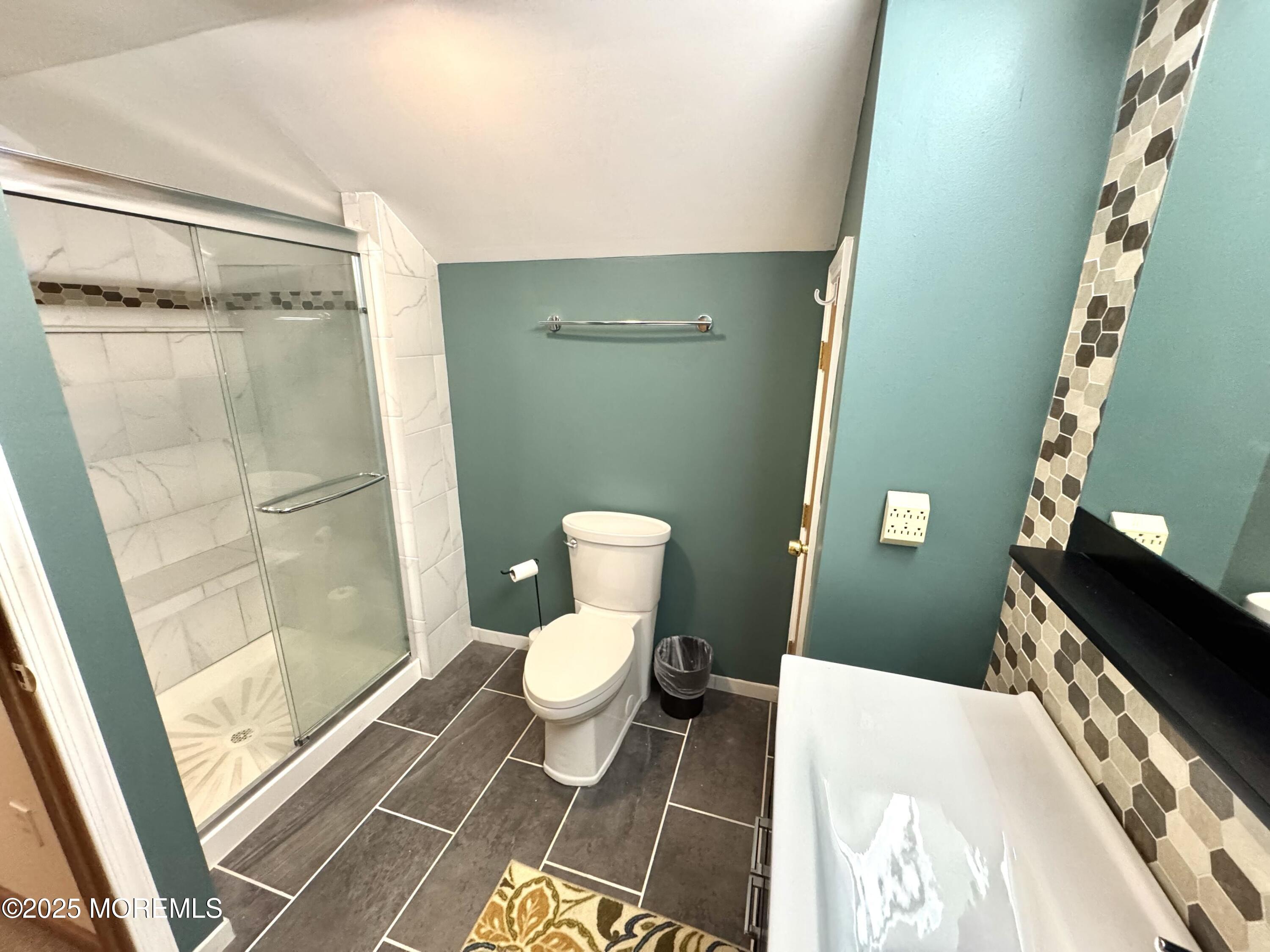 953 Capstan Drive