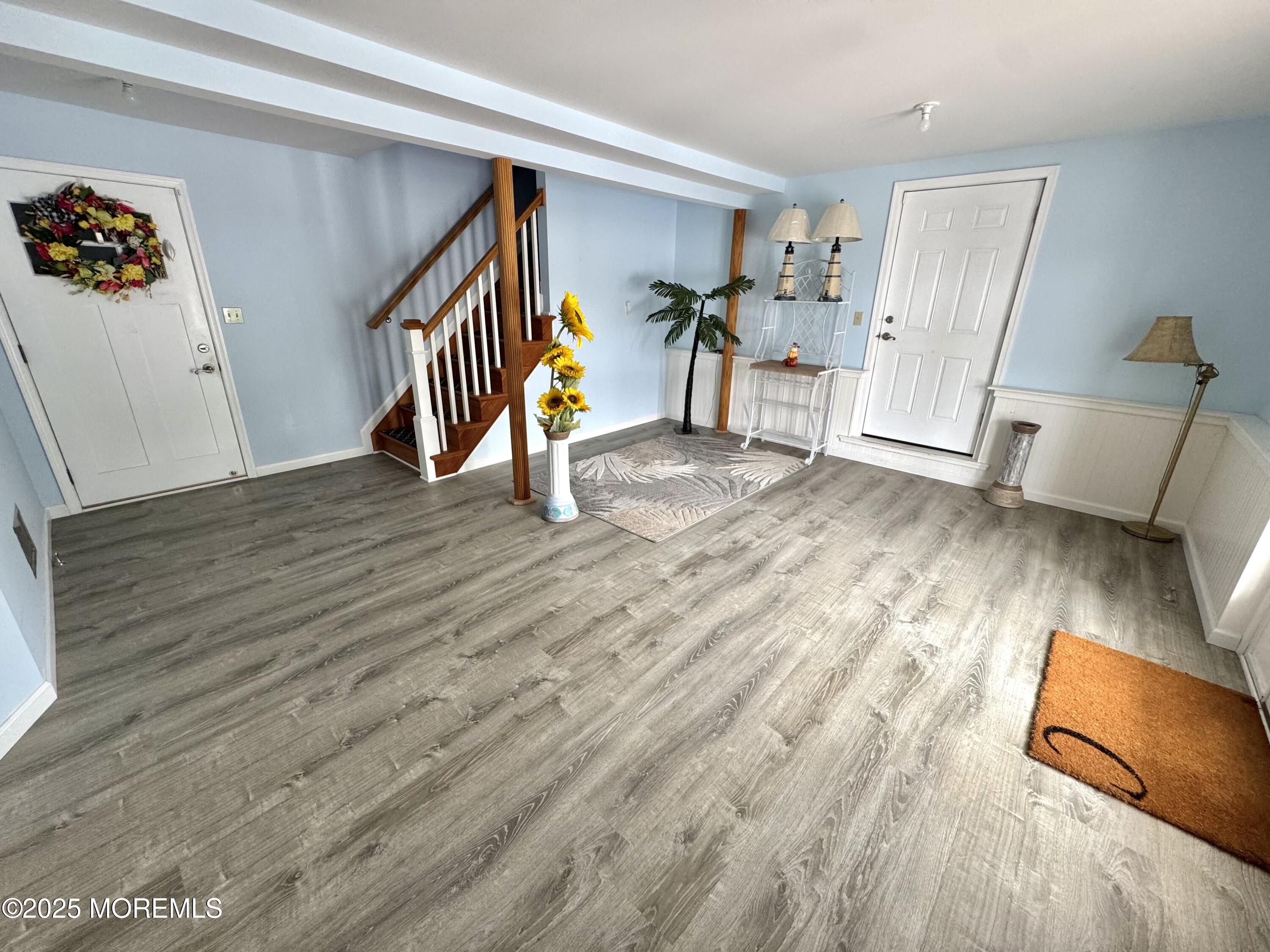 953 Capstan Drive
