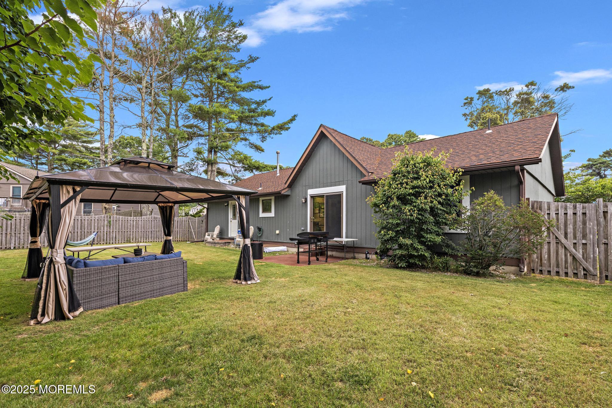 108 Country Club Boulevard