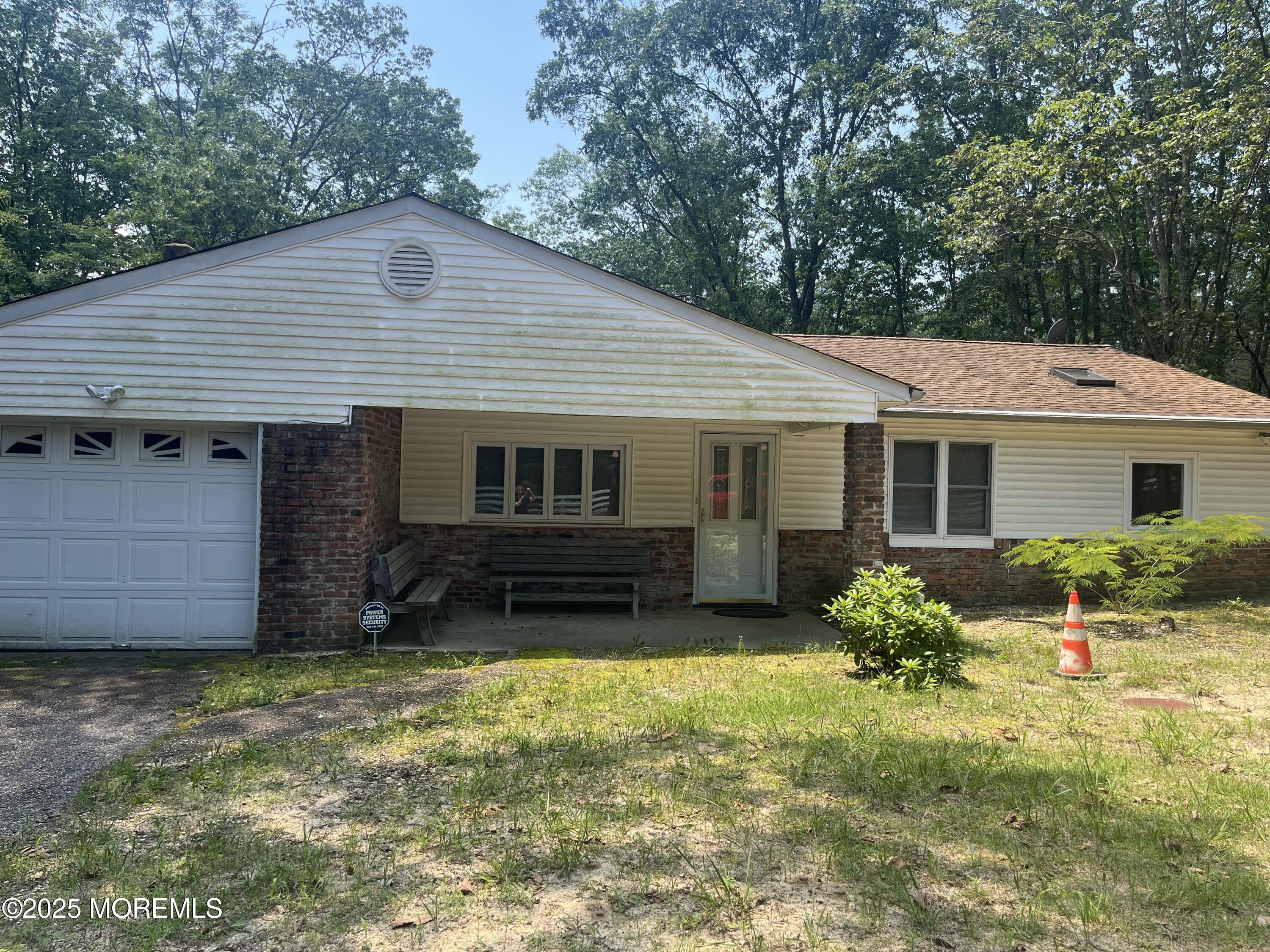 176 S Stump Tavern Road