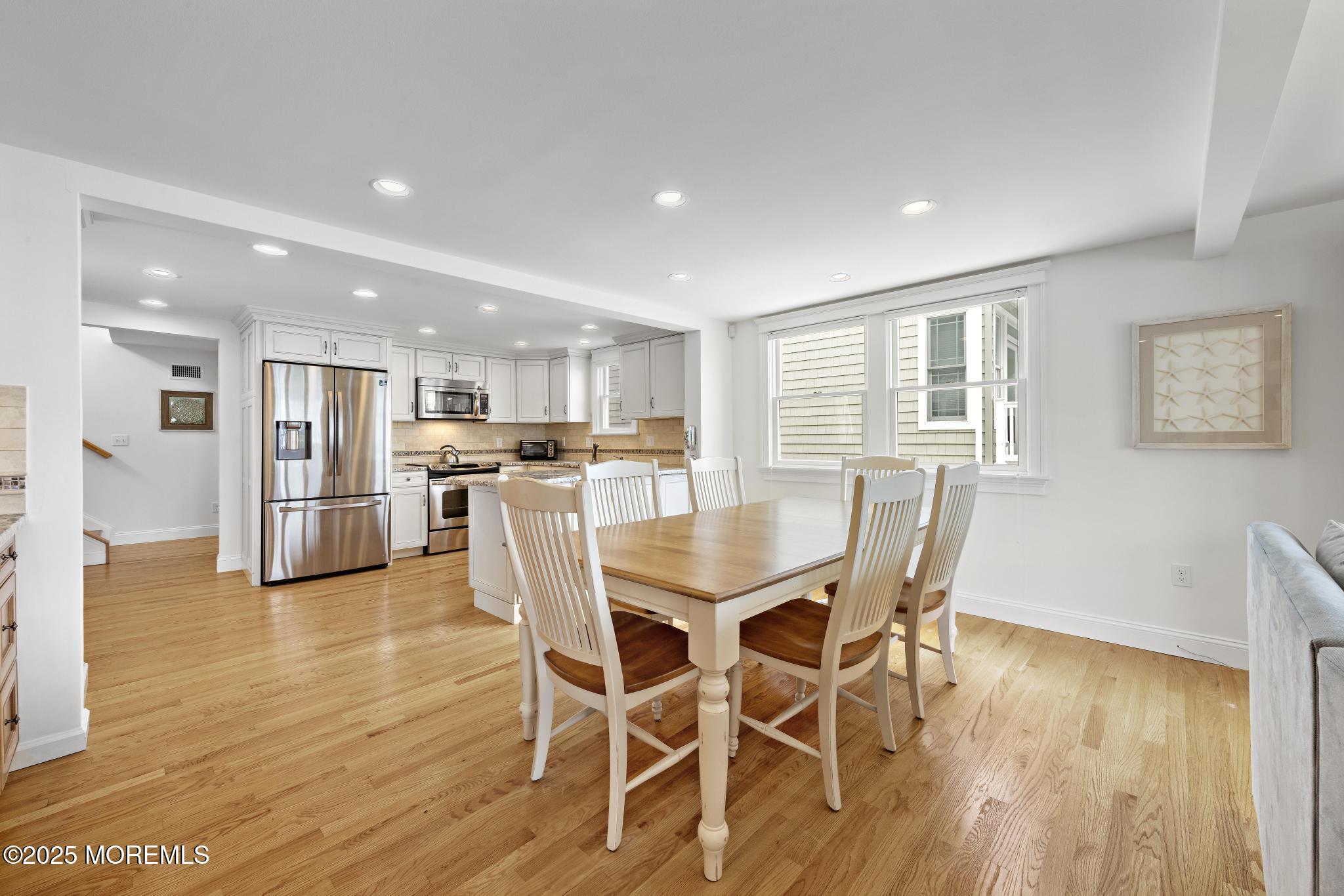 18 W Ryerson Lane
