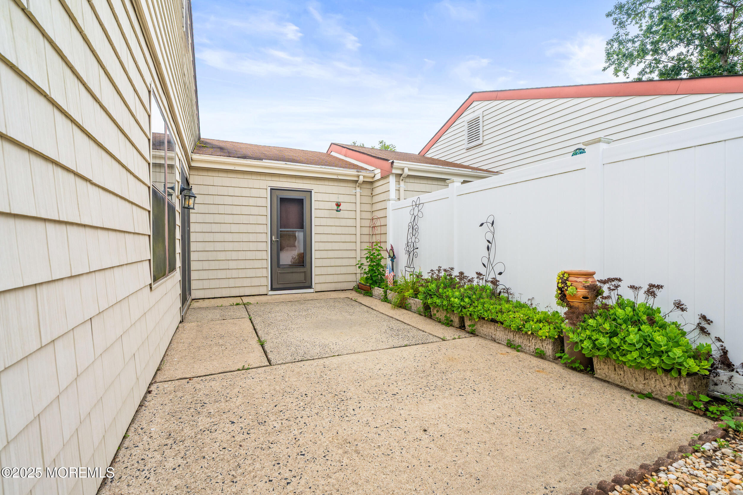 628a Stamford Court