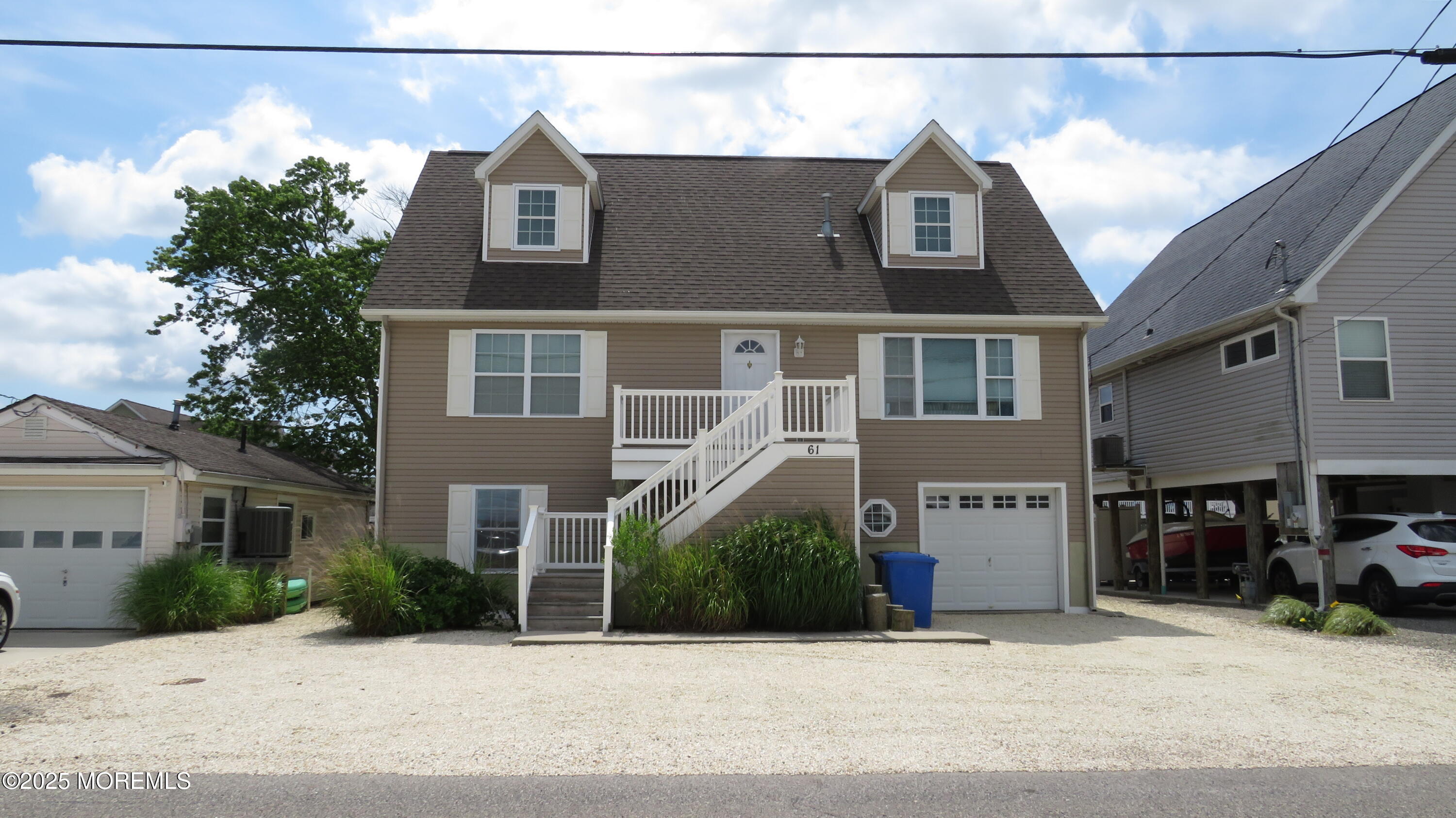 61 Albert Drive