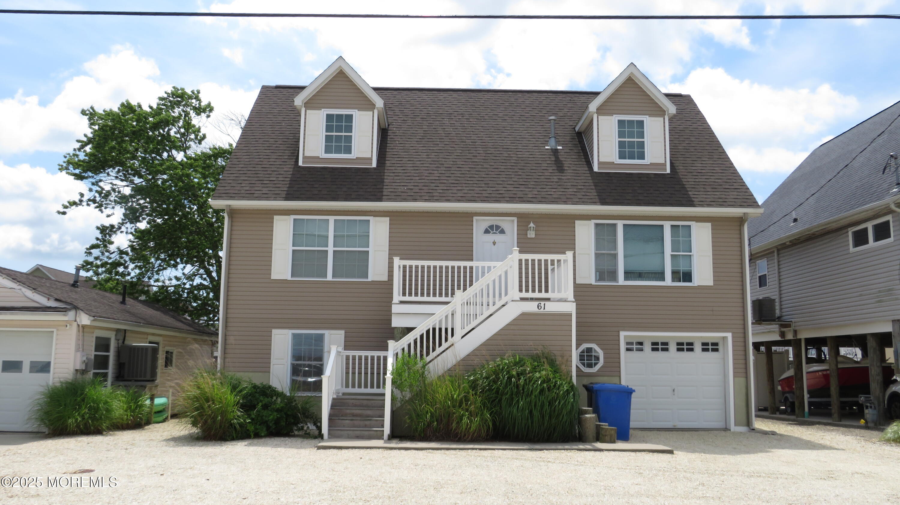 61 Albert Drive