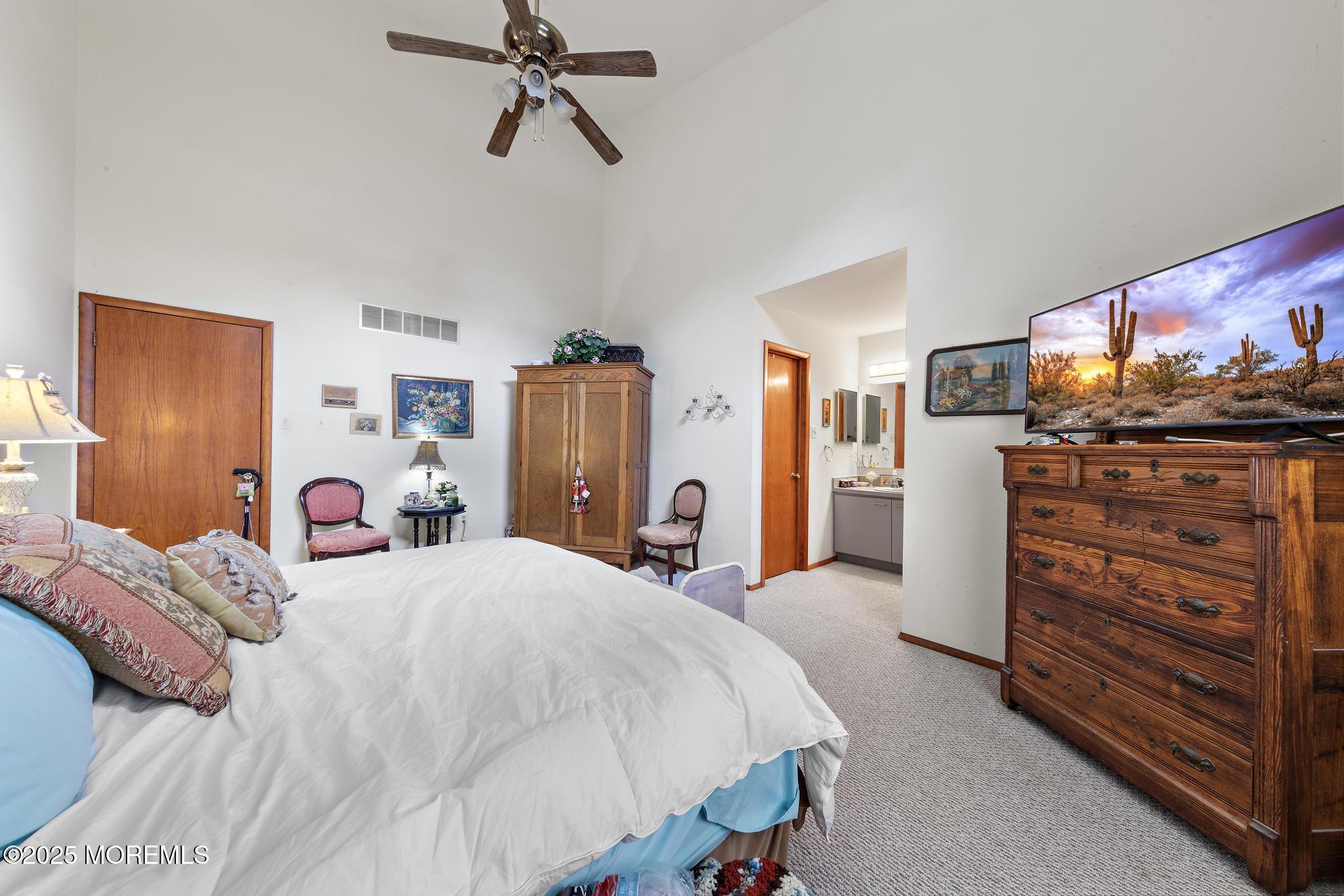 33 Shoveler Drive