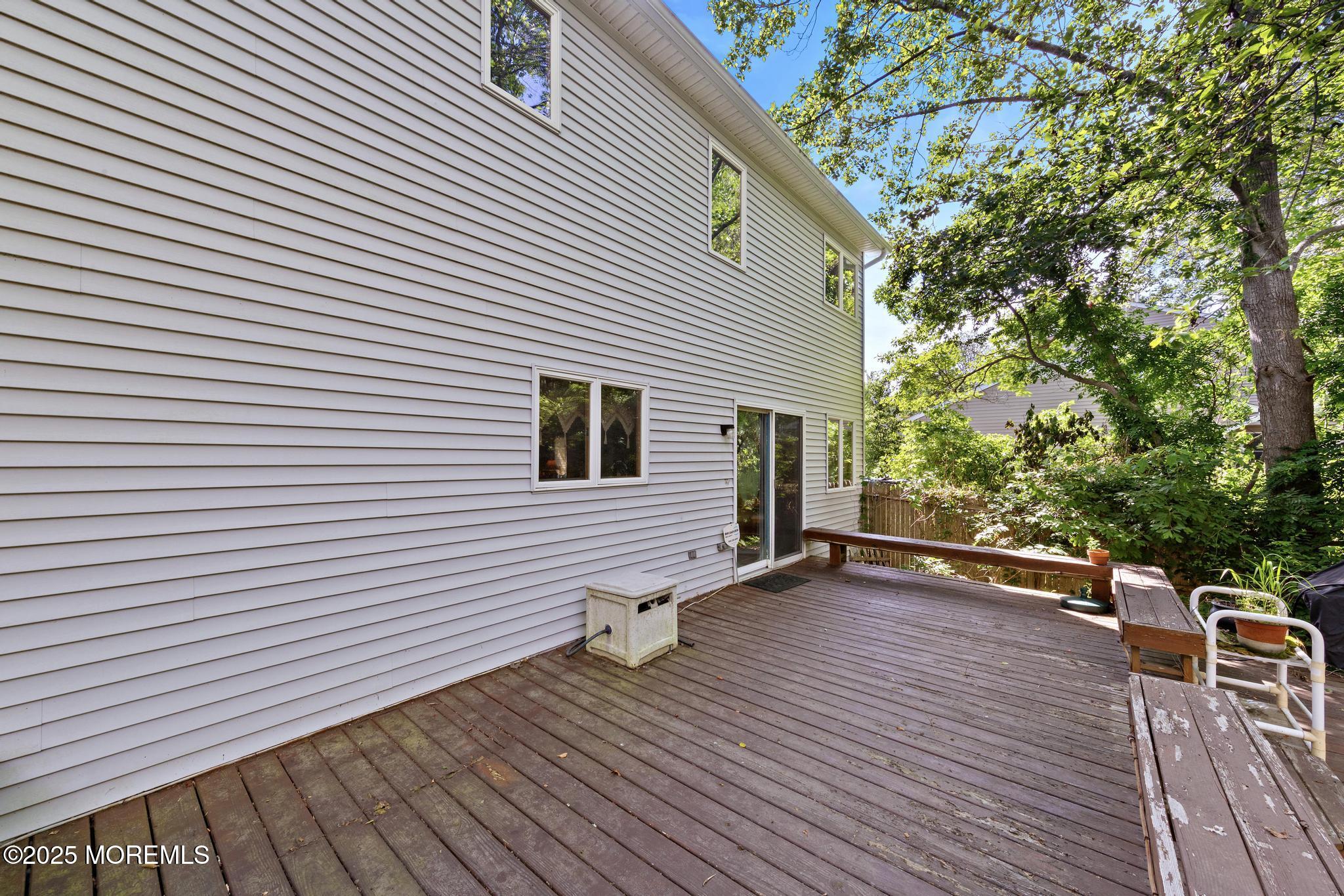 33 Shoveler Drive