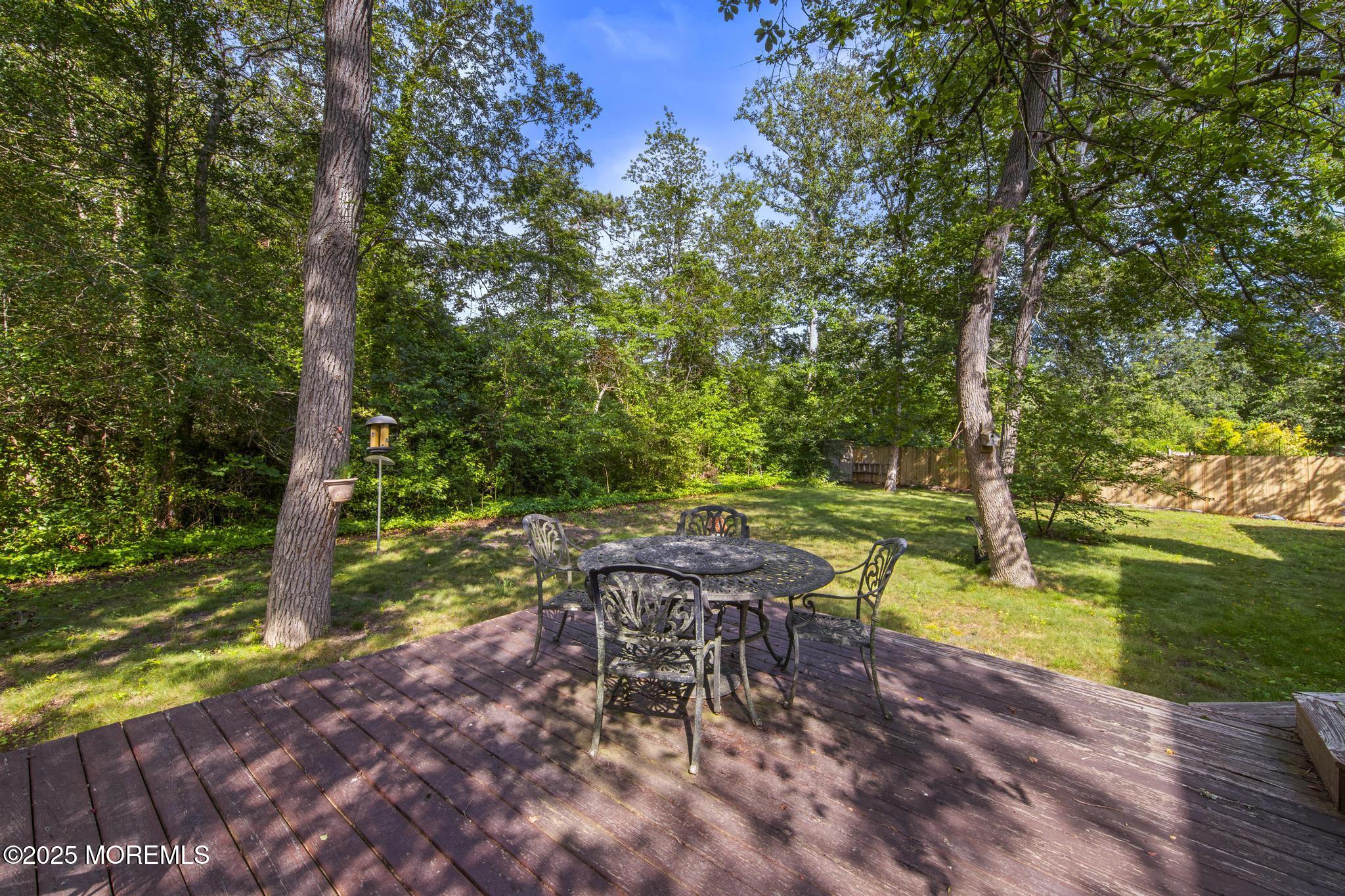 33 Shoveler Drive