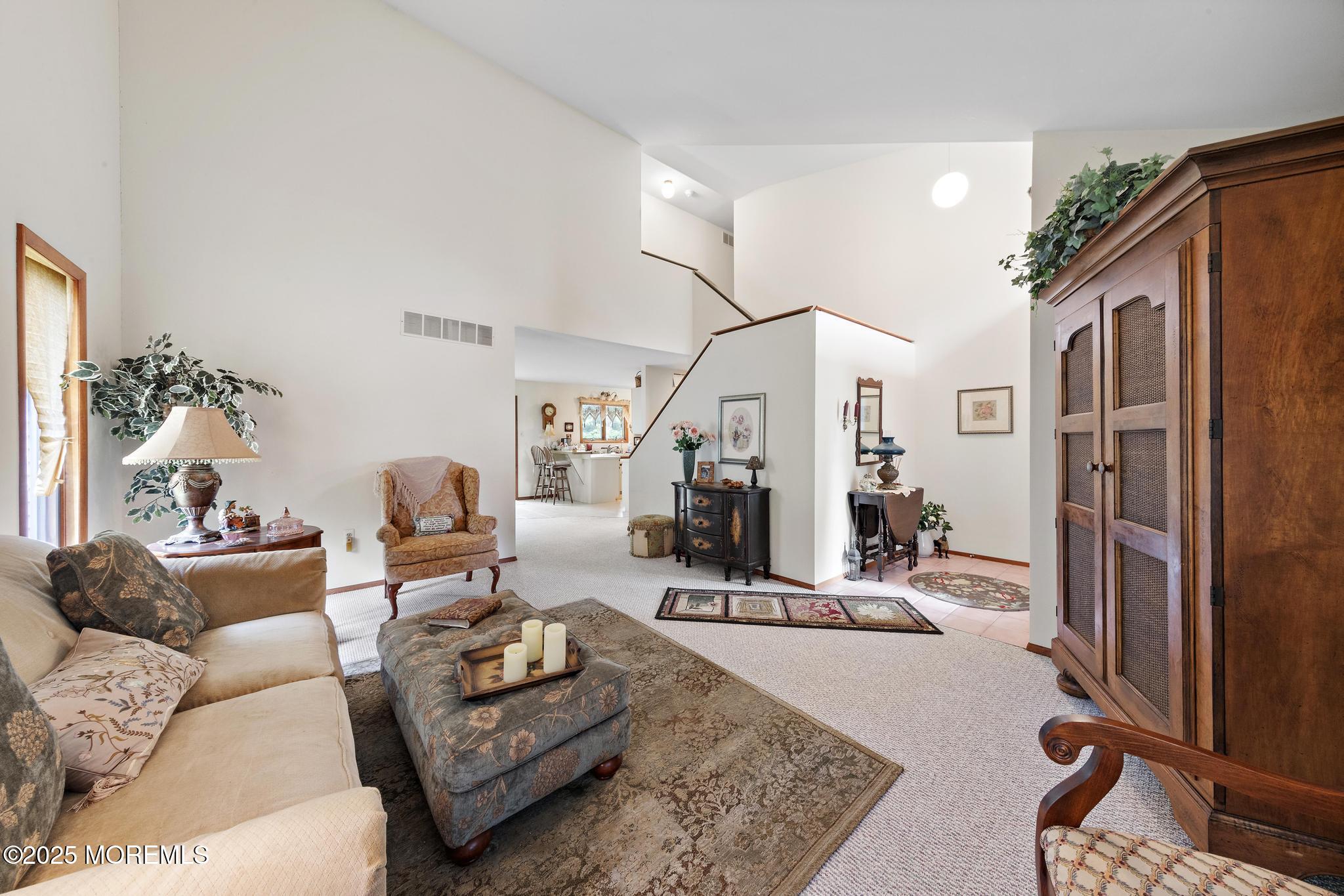 33 Shoveler Drive