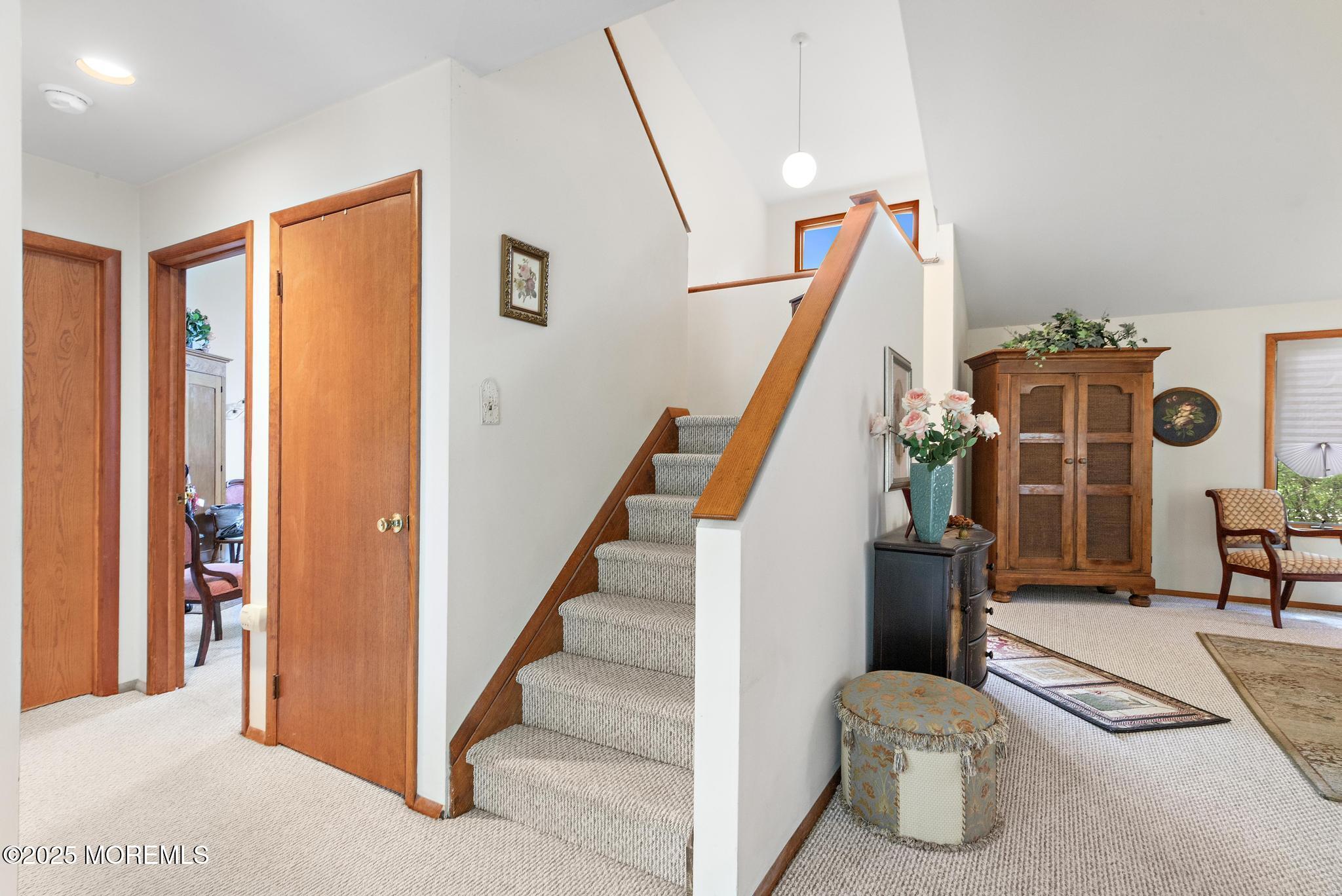33 Shoveler Drive