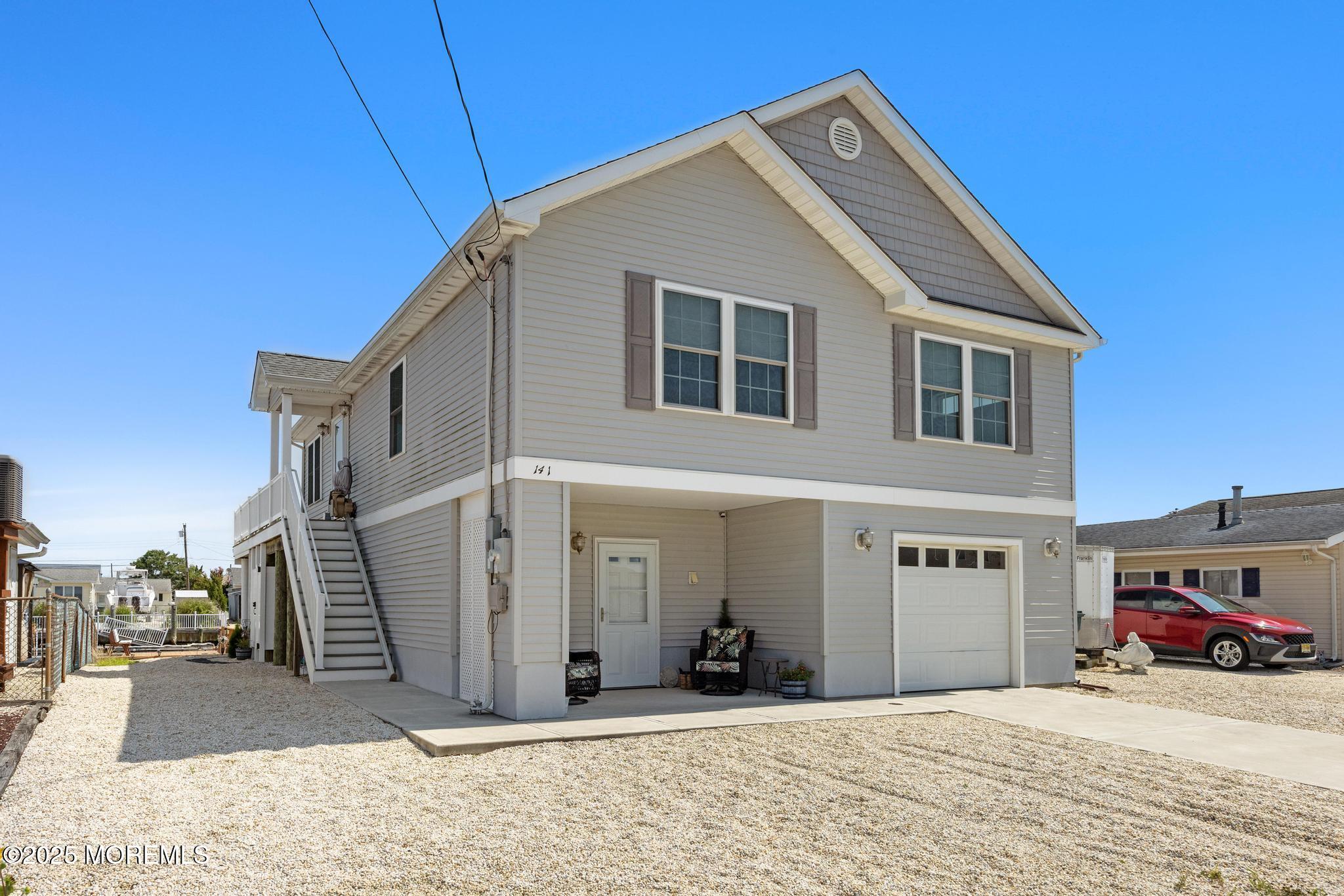 141 E Susquehanna Drive