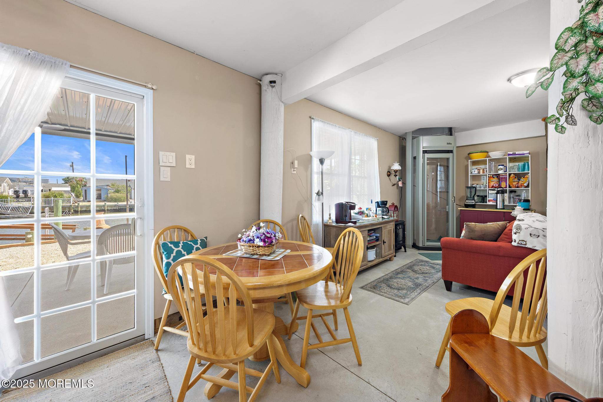 141 E Susquehanna Drive