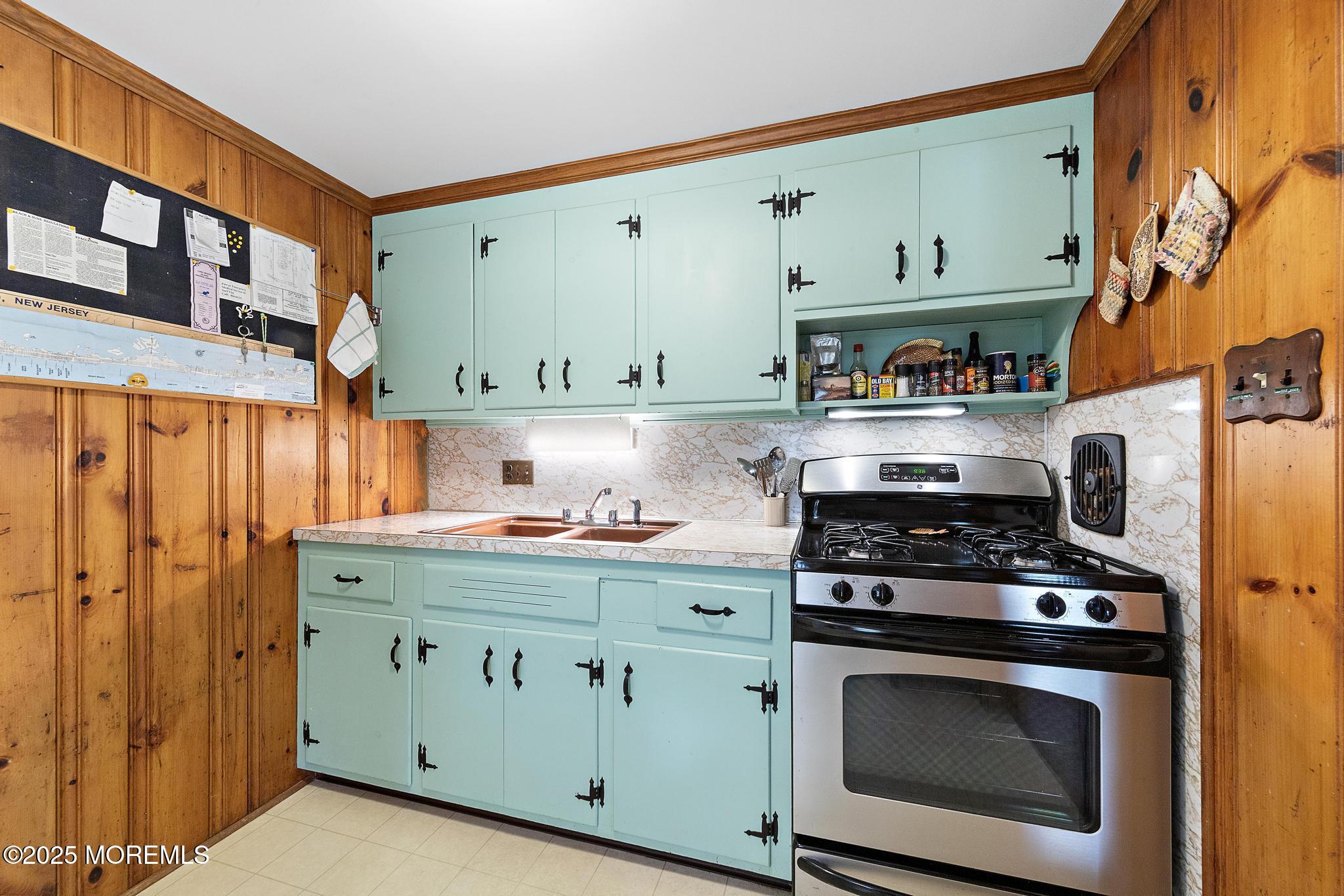 268 N 12th Street