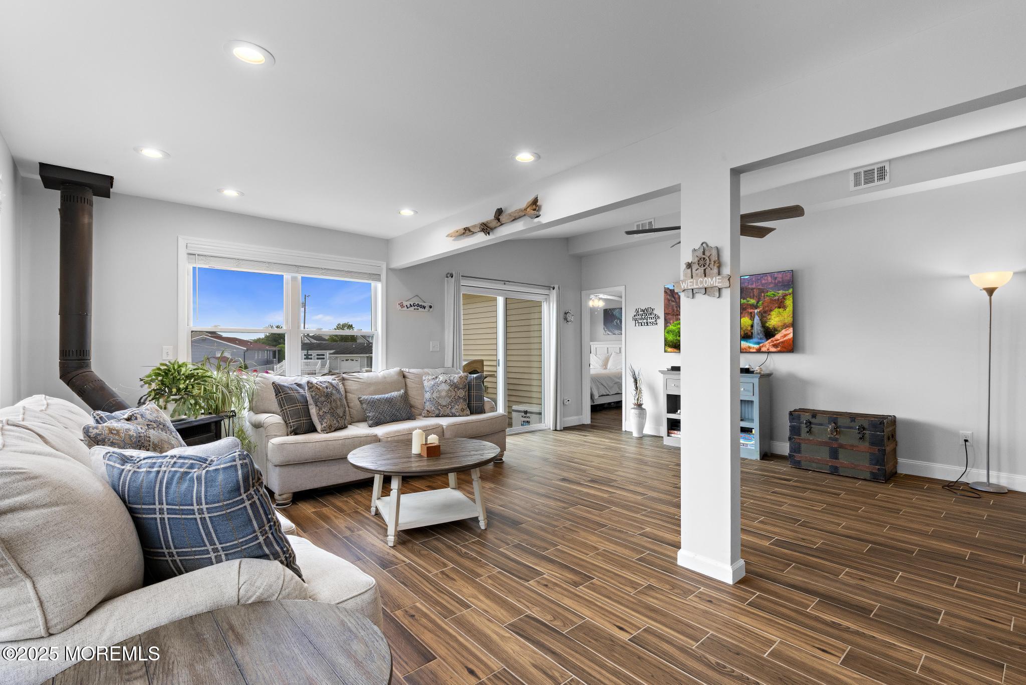 975 Beach Haven West Boulevard