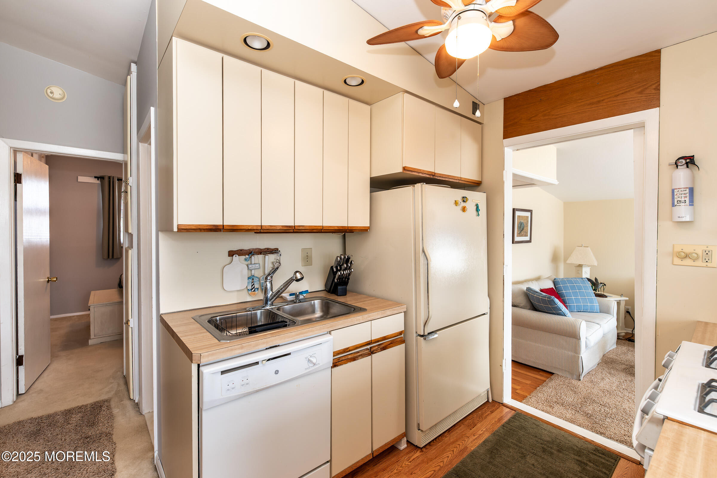 1003 Capstan Drive
