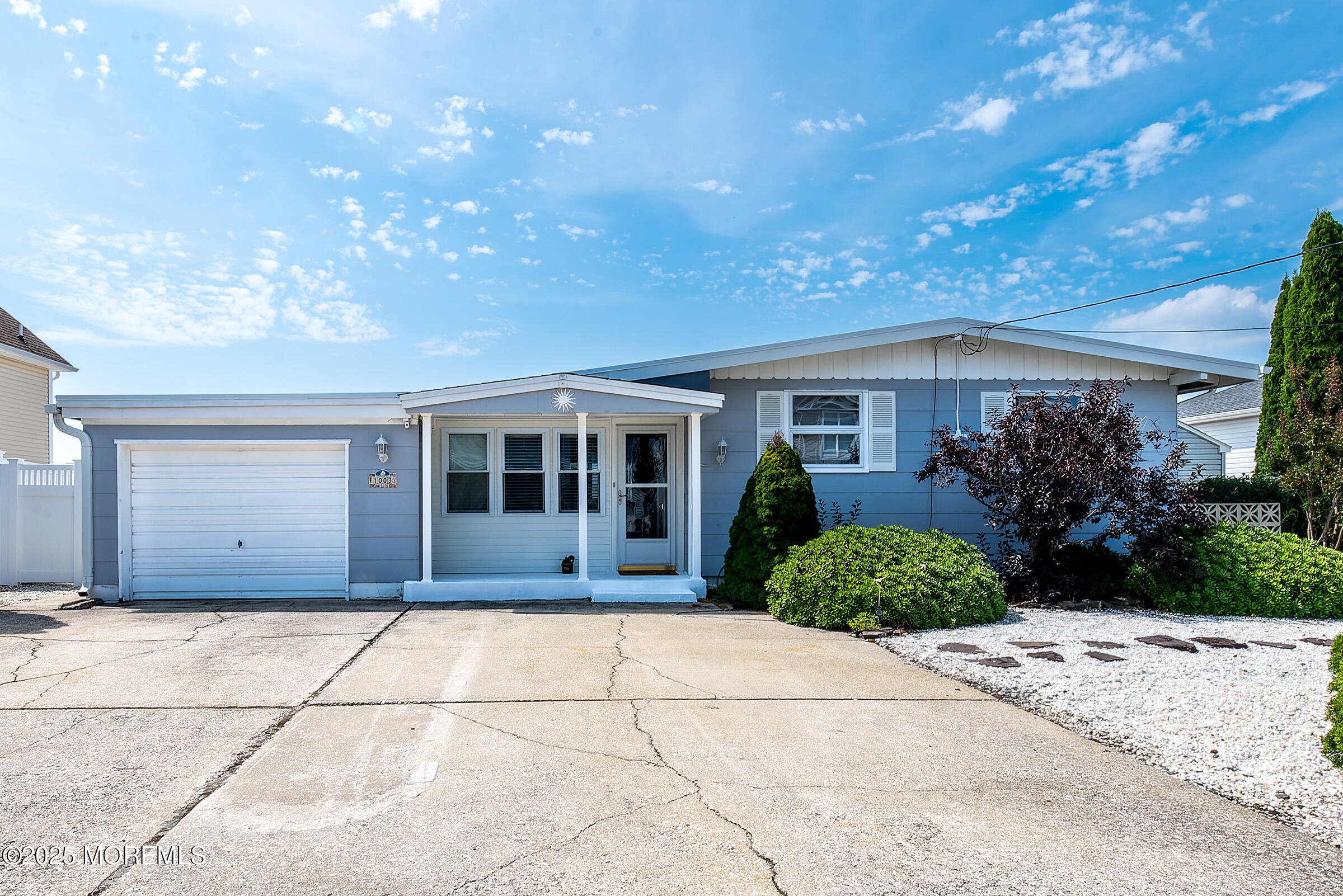 1003 Capstan Drive
