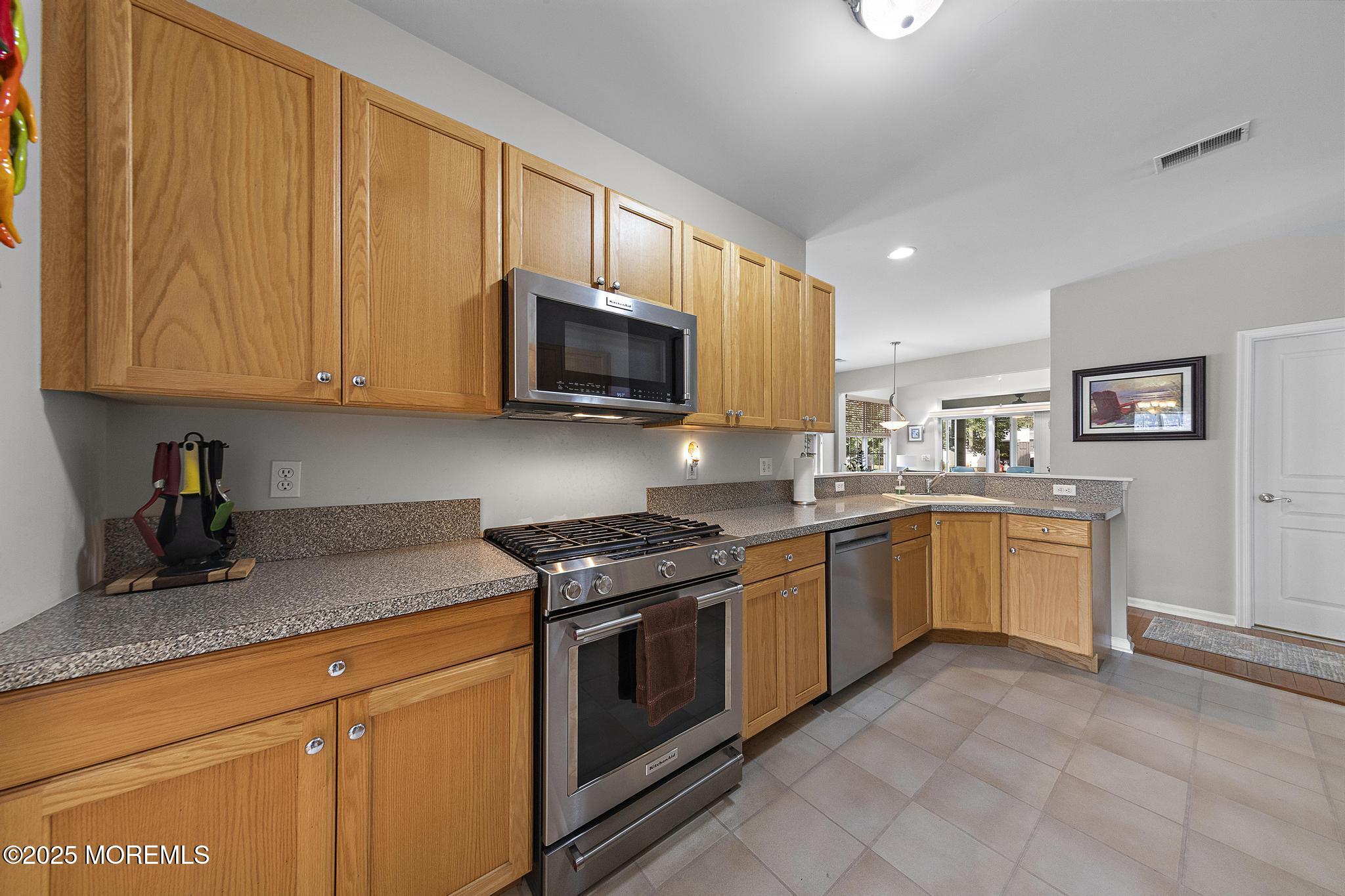 34 Sunrise Bay Boulevard