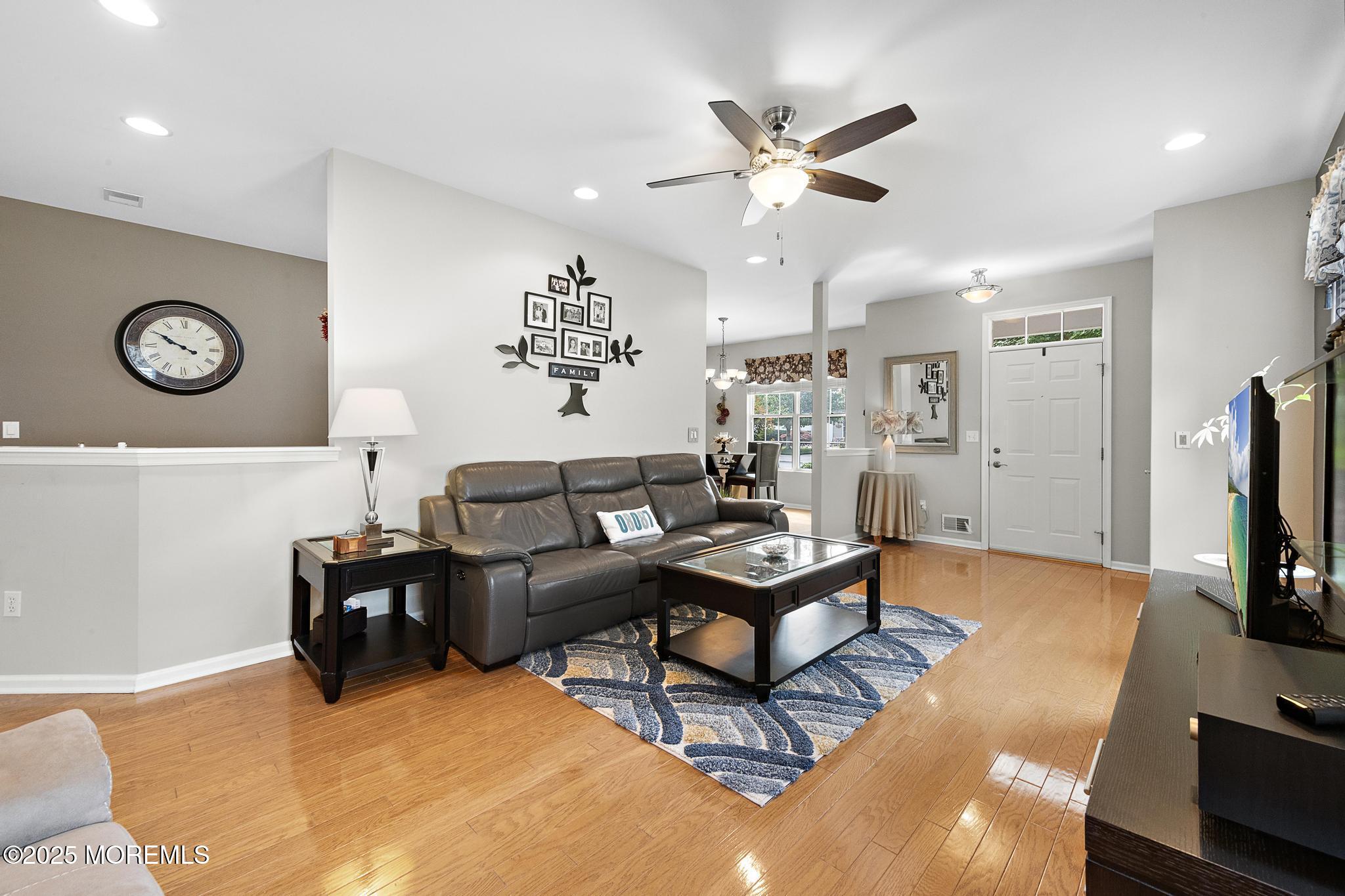 34 Sunrise Bay Boulevard