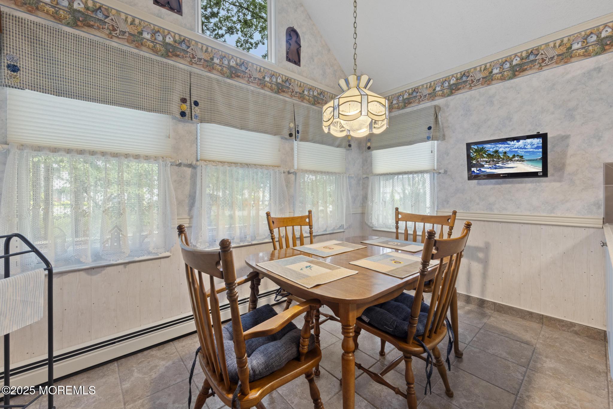 109 Longwood Drive