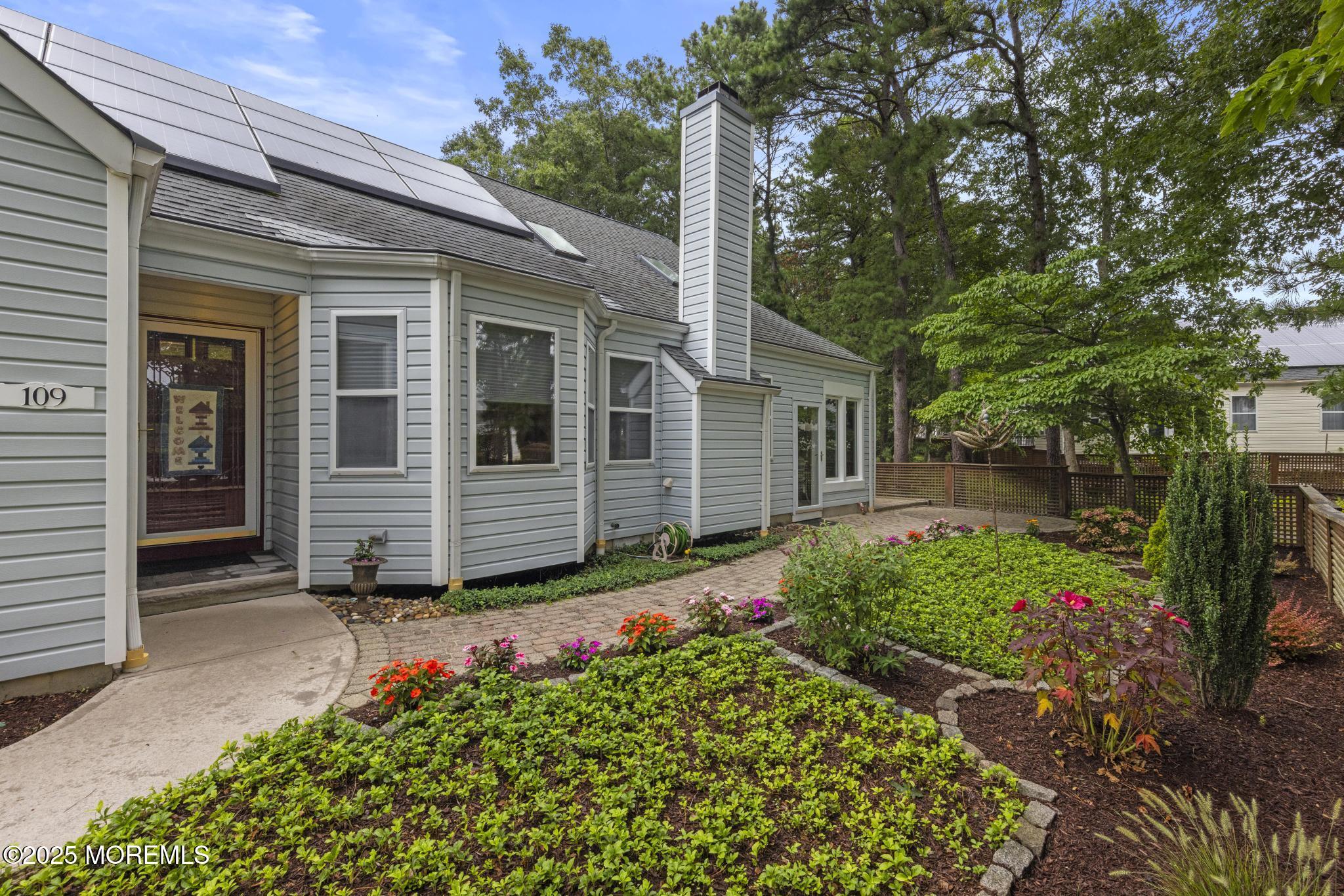 109 Longwood Drive
