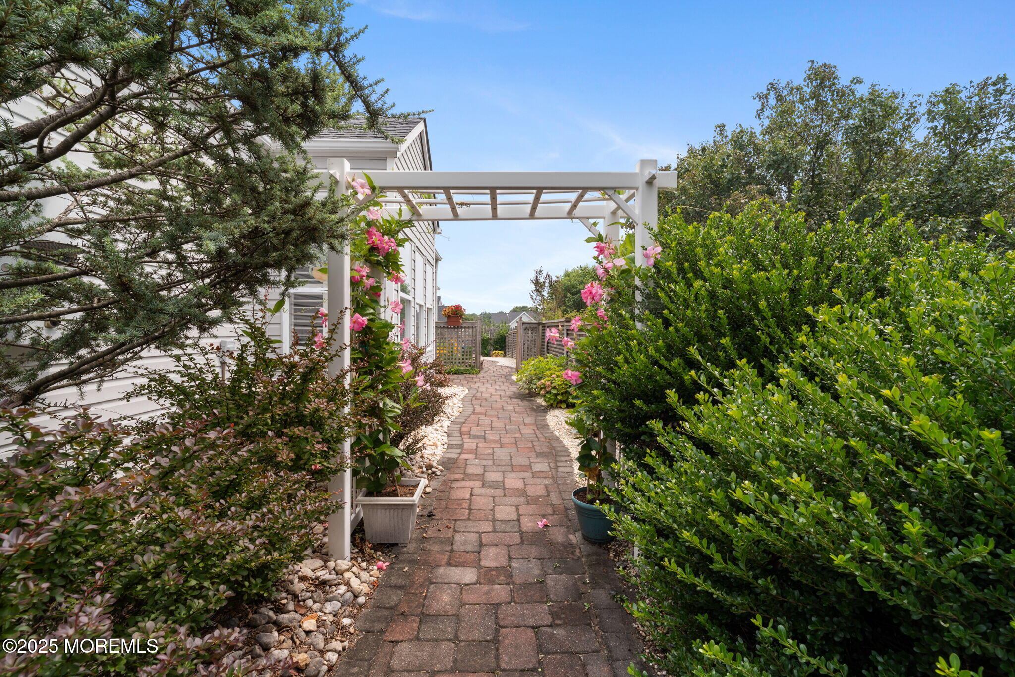 67 Summerhill Drive