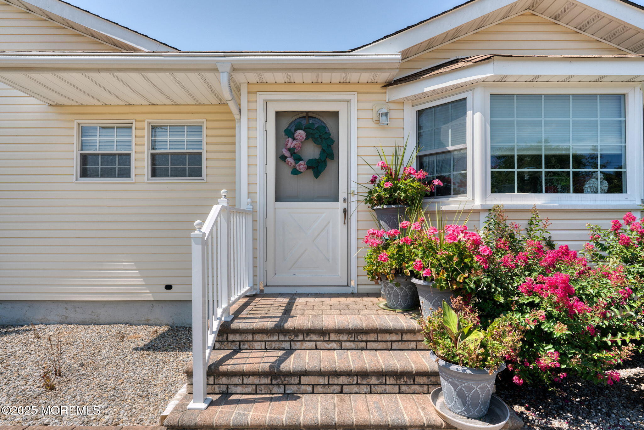 948 Hazelwood Road