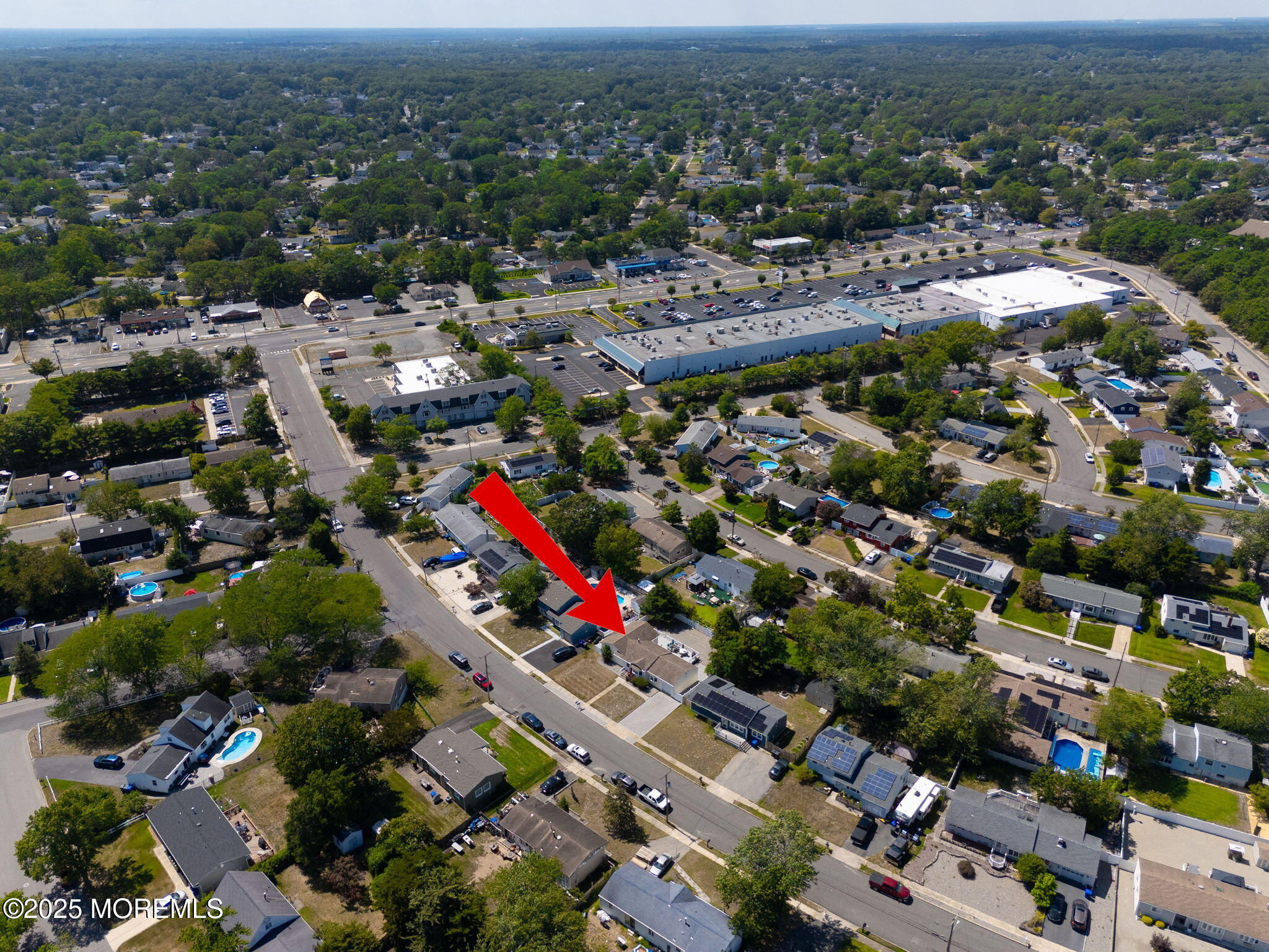 948 Hazelwood Road