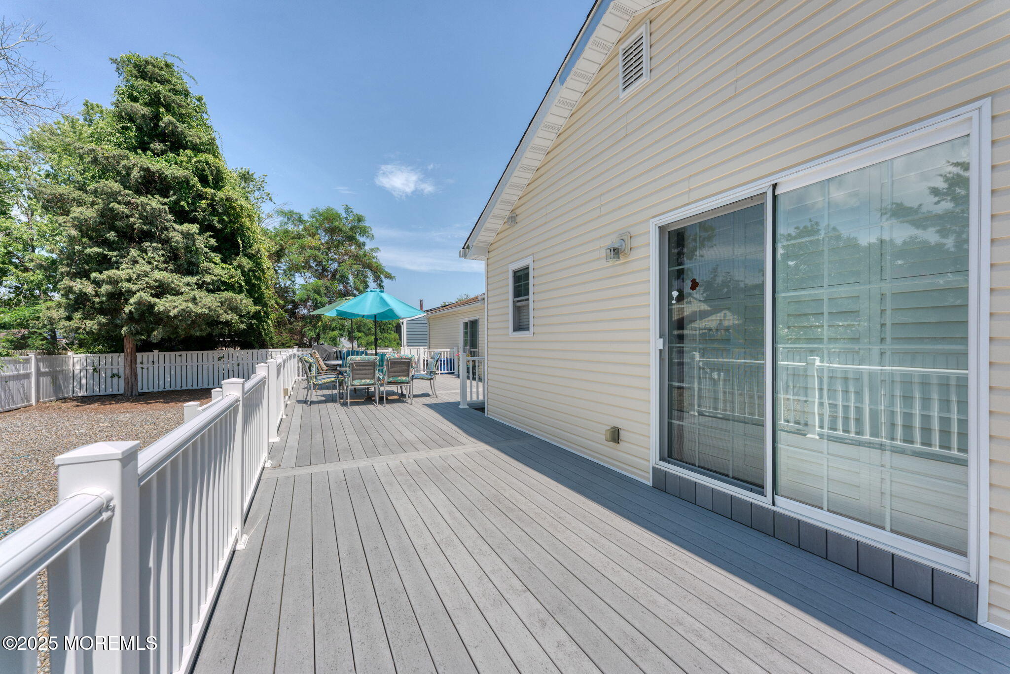 948 Hazelwood Road