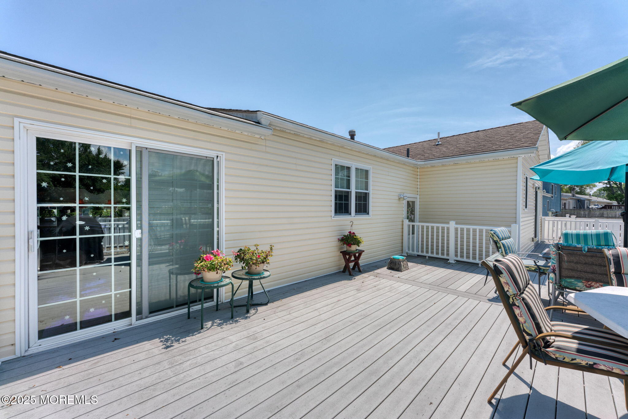 948 Hazelwood Road