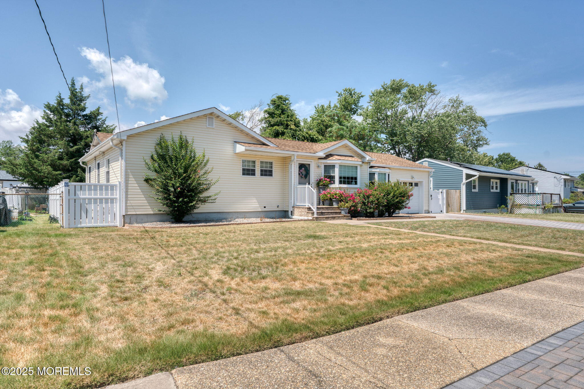 948 Hazelwood Road