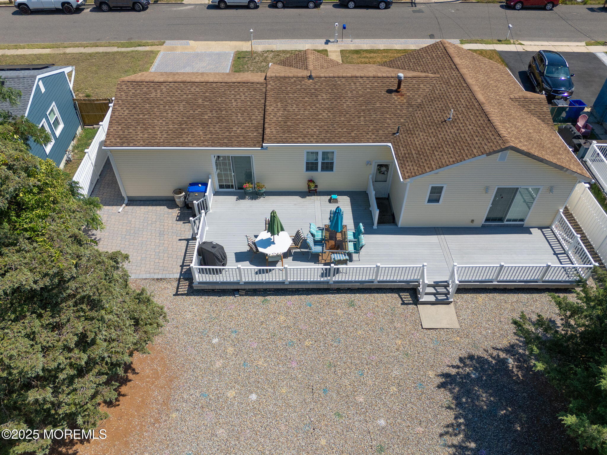 948 Hazelwood Road