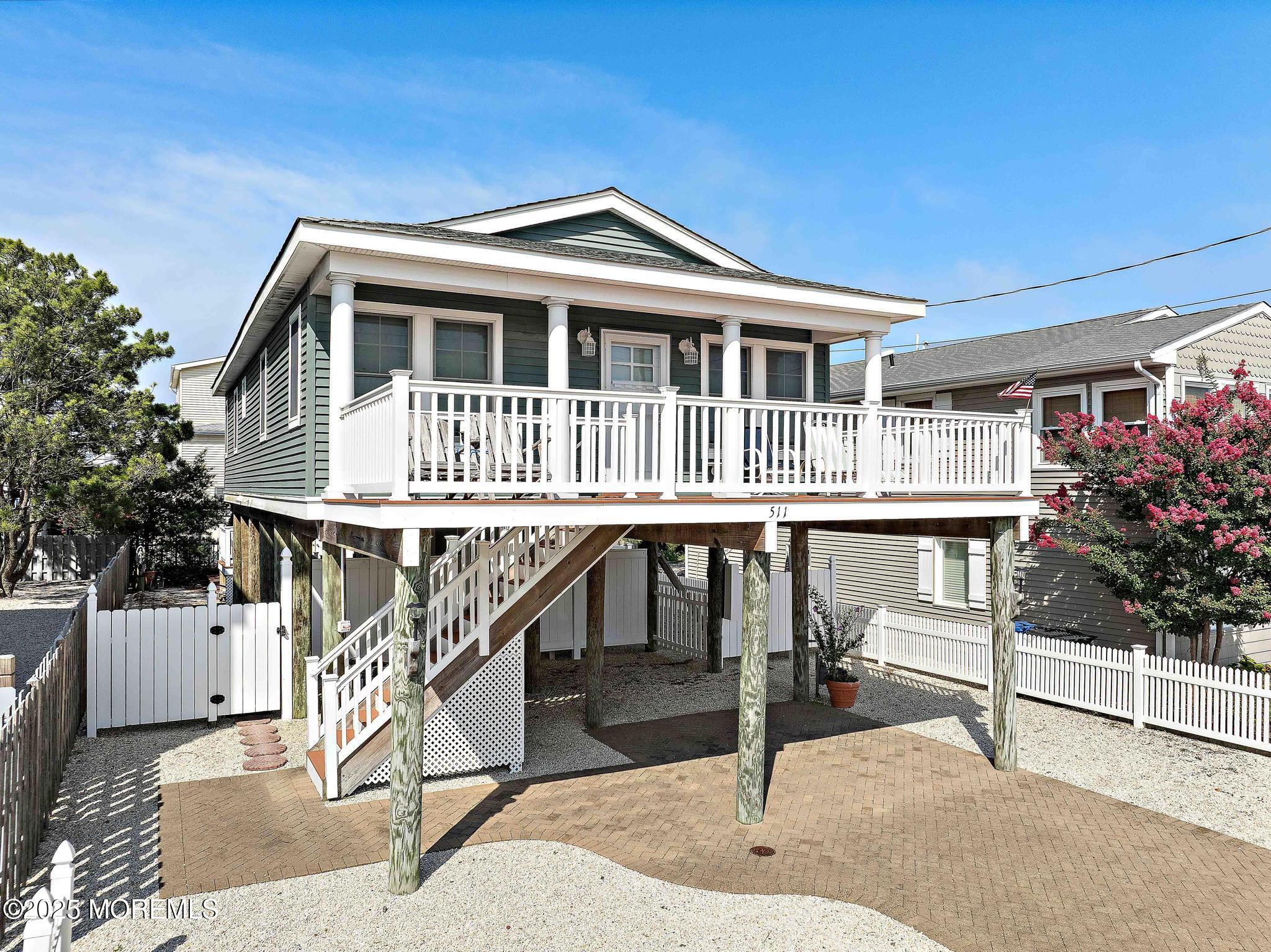 511 Engleside Avenue